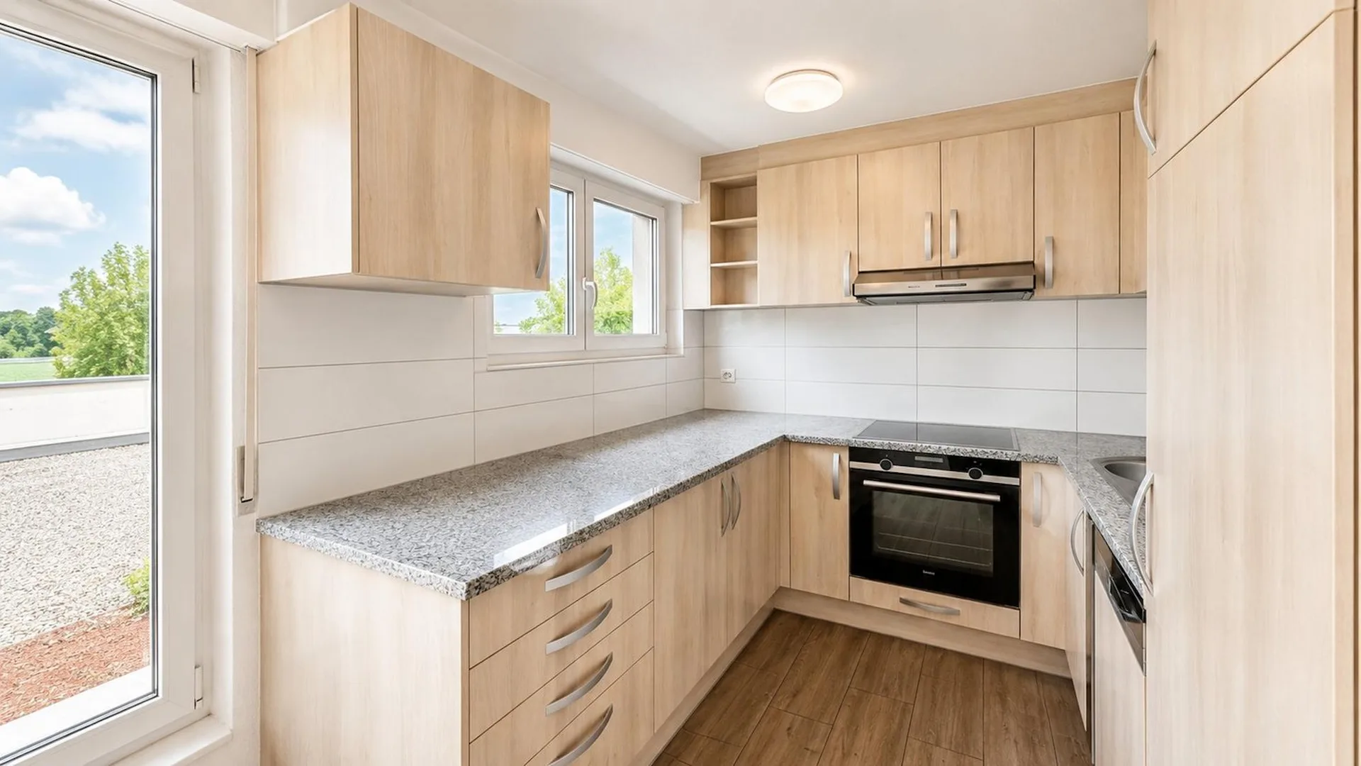 Wohnung 3.5 Zimmer mit Balkon und schöner Aussicht im ersten Stock – Le Locle