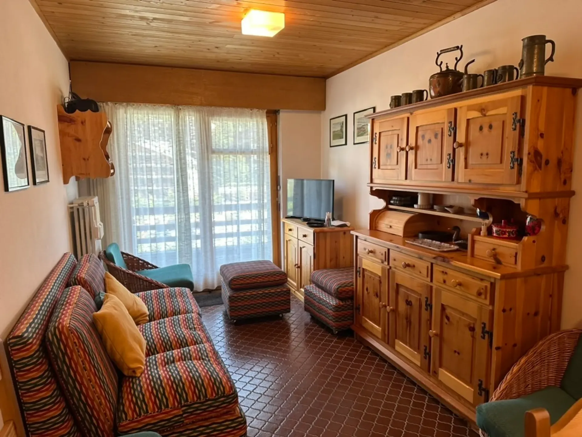 Charmantes 3,5-Zimmer-Wohnung in der Nähe des Golfplatzes und des Zentrums von Crans