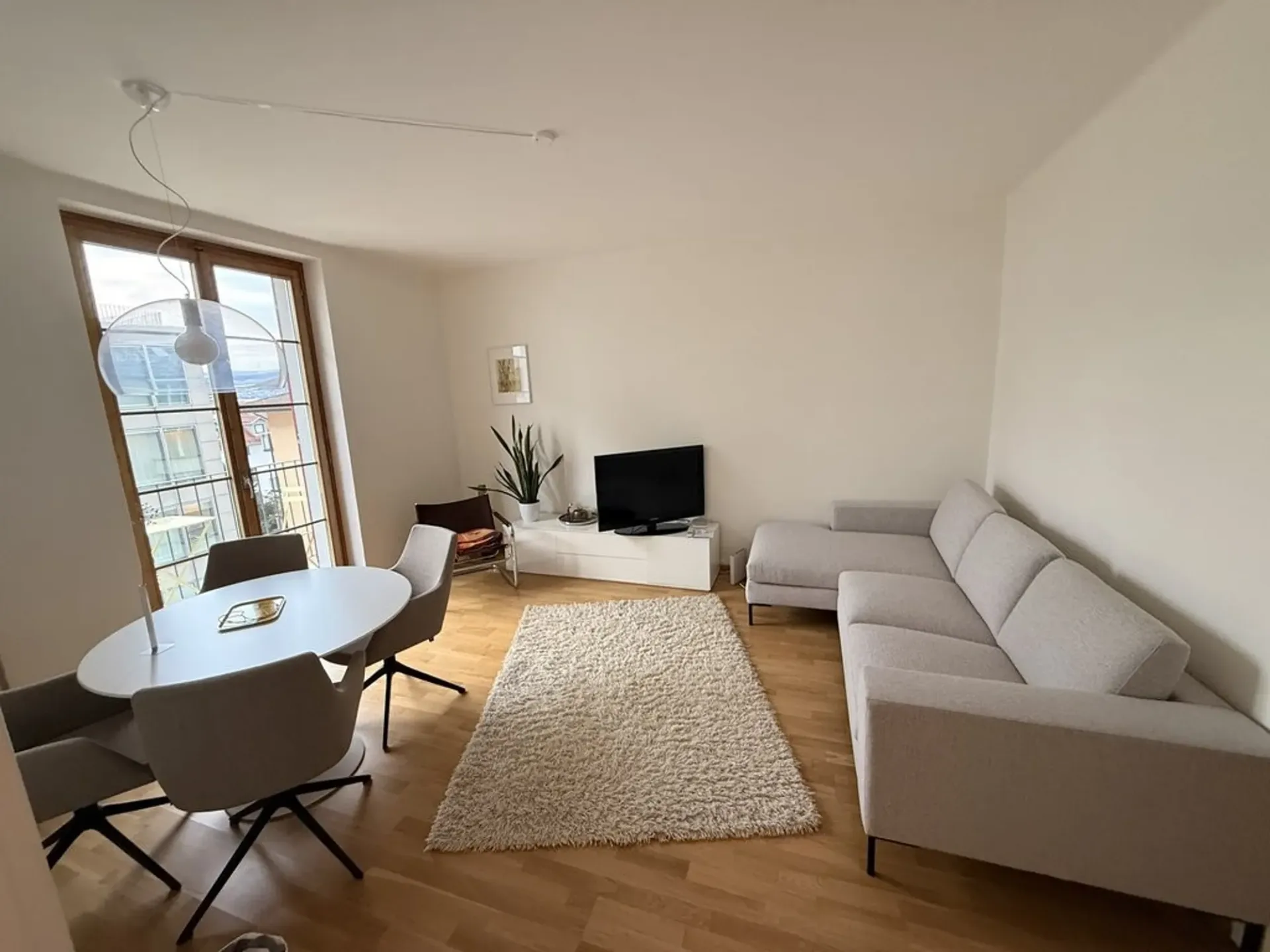 Charmante 3-Zimmer-Wohnung an attraktiver Lage im Zürcher Seefeld
