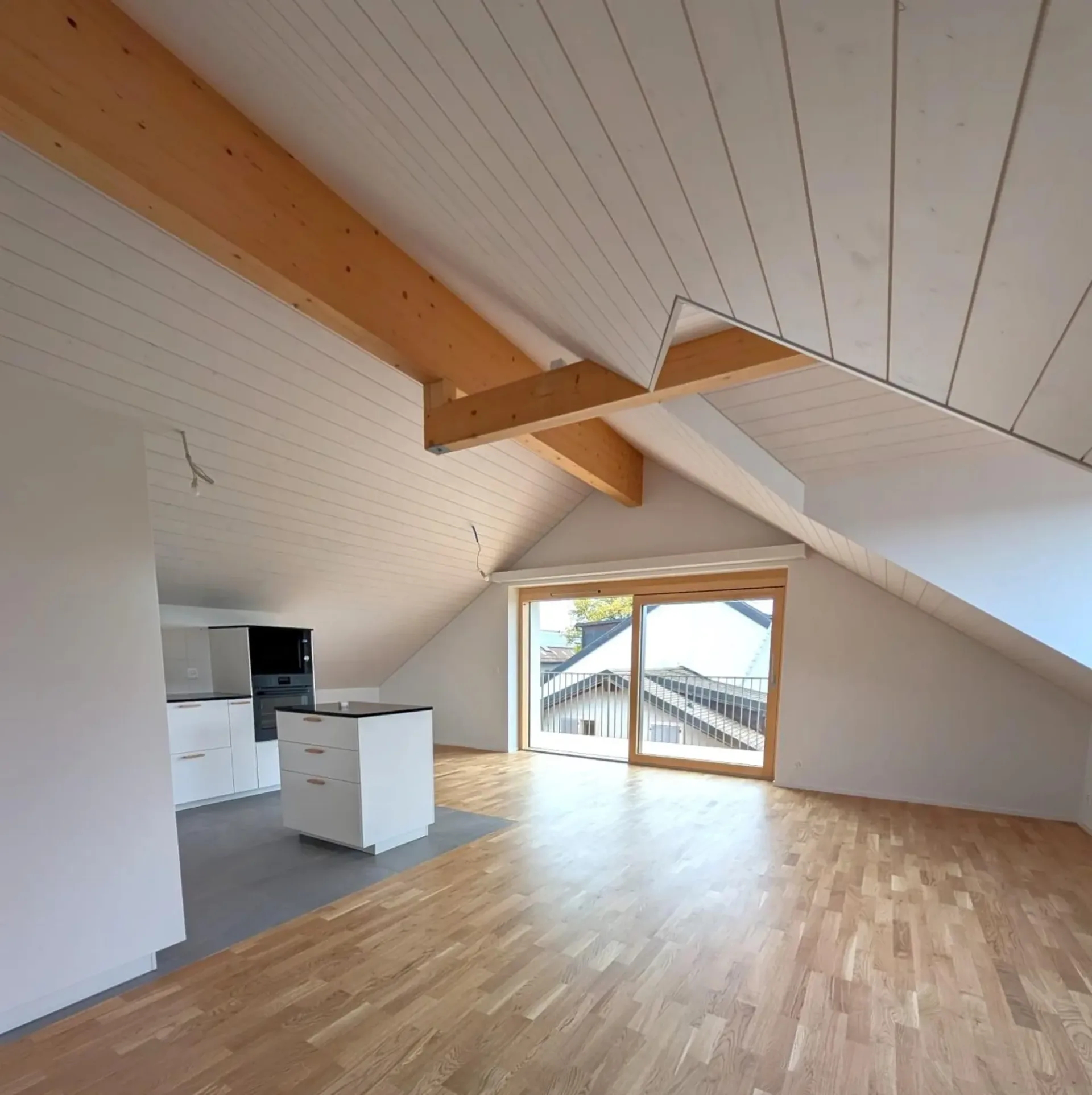 Schönes 4.5-Zimmer-Duplex-Apartment in einem renovierten Haus