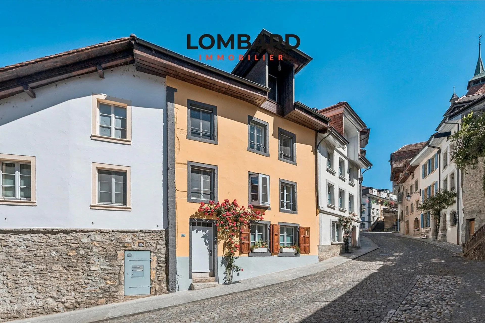 ***RESERVIERT*** Charmantes Duplex-Wohnung mit 3,5 Zimmern und Blick auf den See