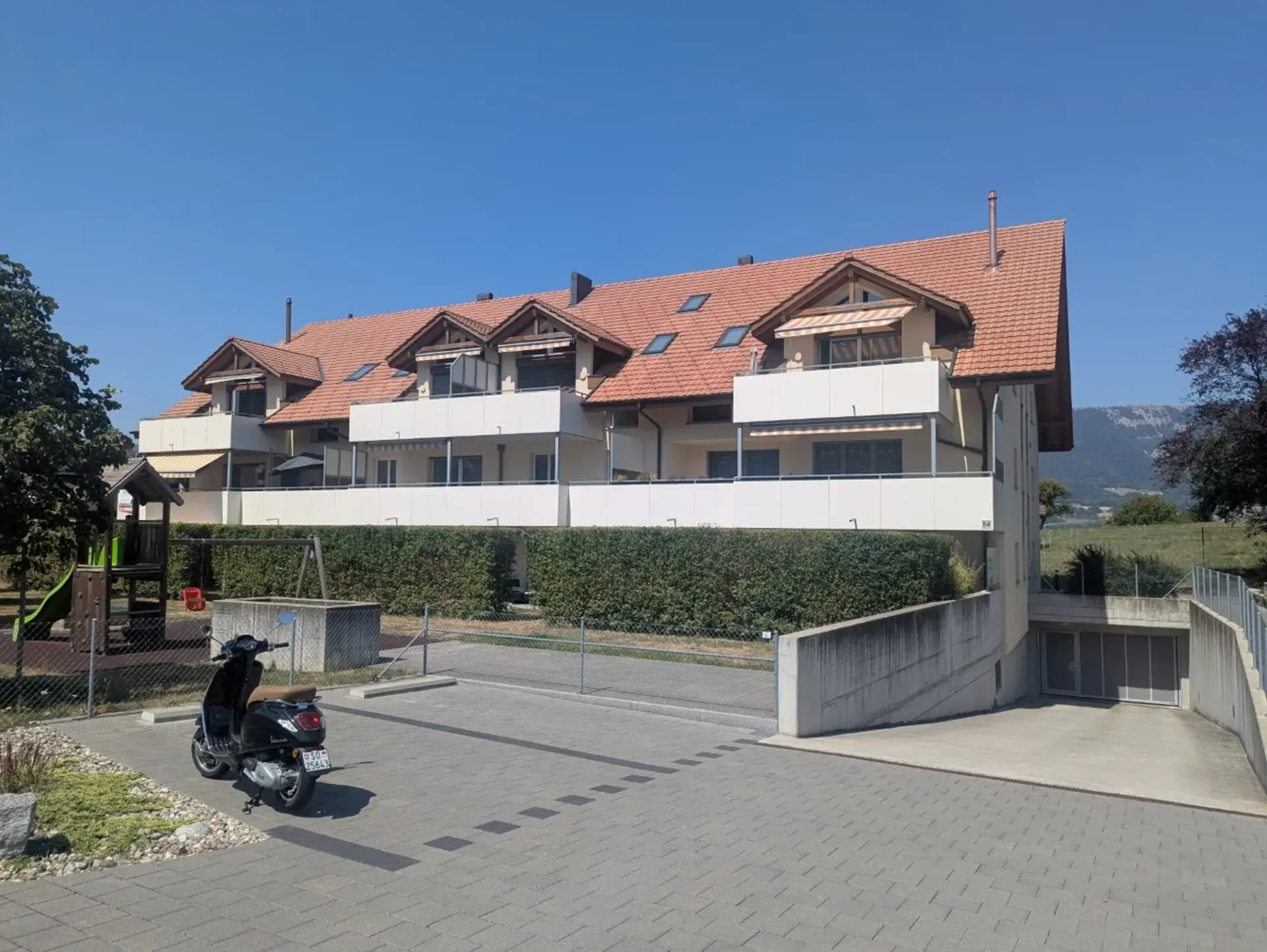 Moderne 3.5-Zimmer-Duplex-Wohnung in Leuzigen