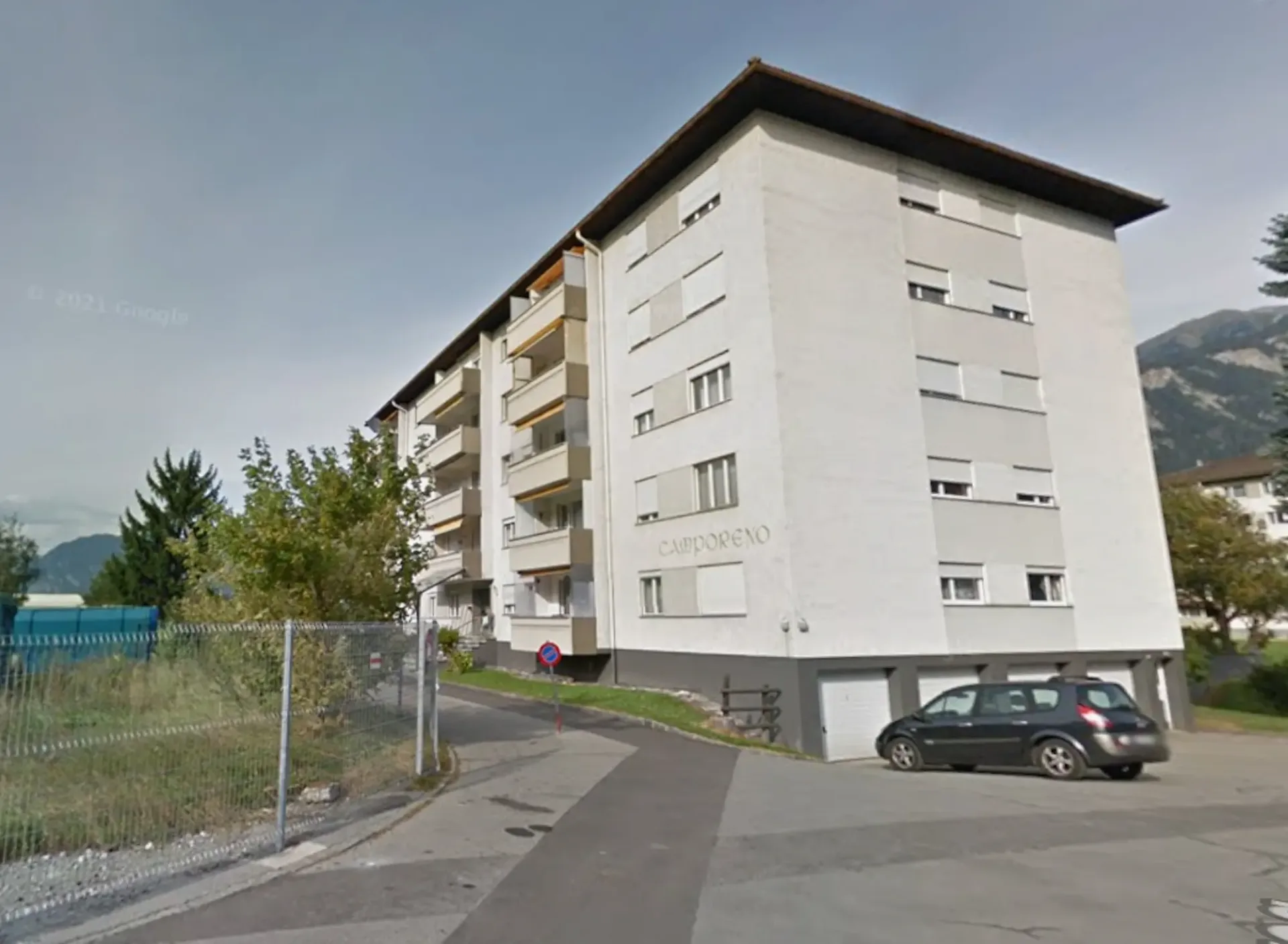 Sanierte 4-Zimmer-Wohnung mit Balkon in Thusis