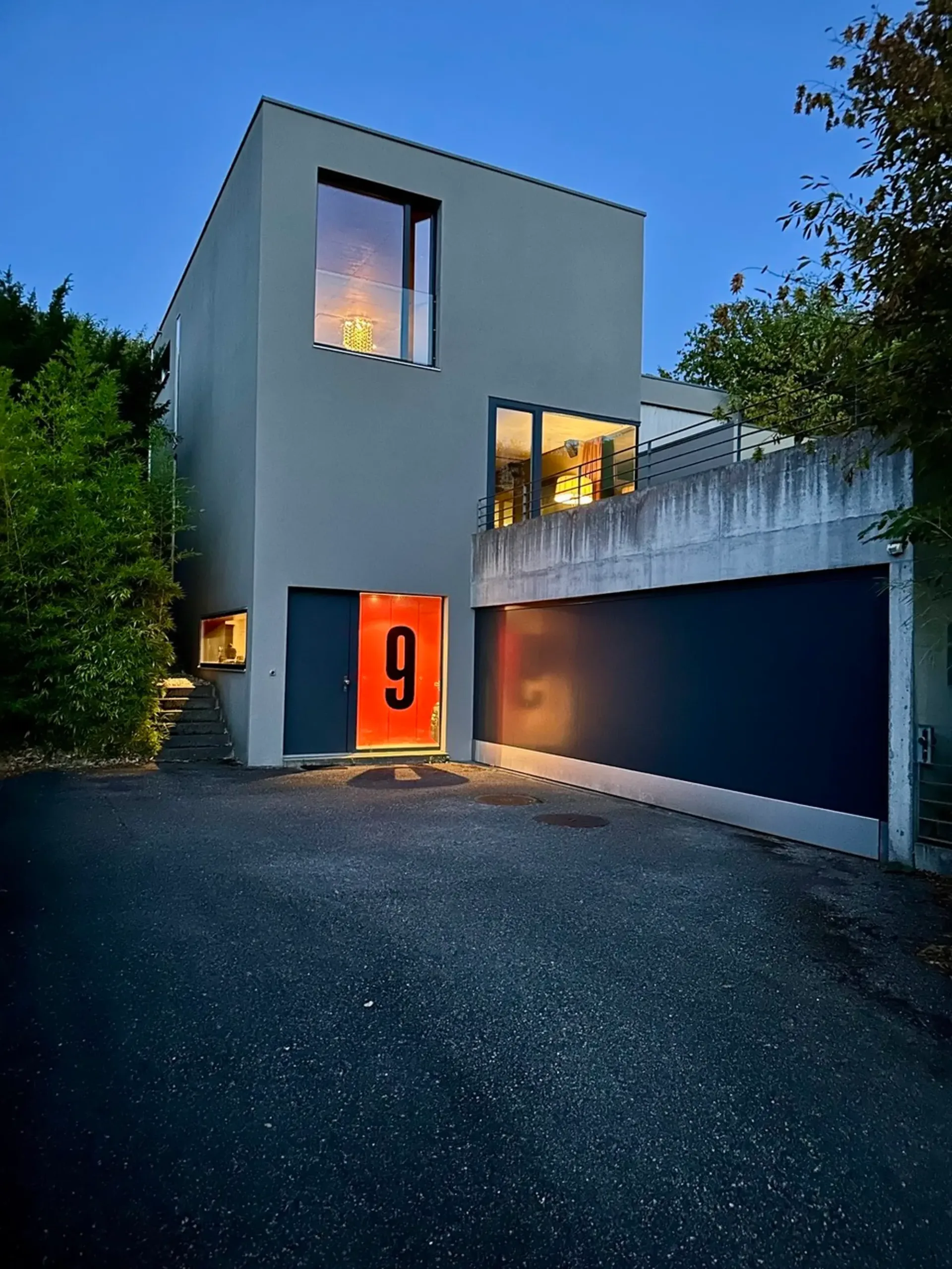 Luxuriöse Designer Villa mit Pool
