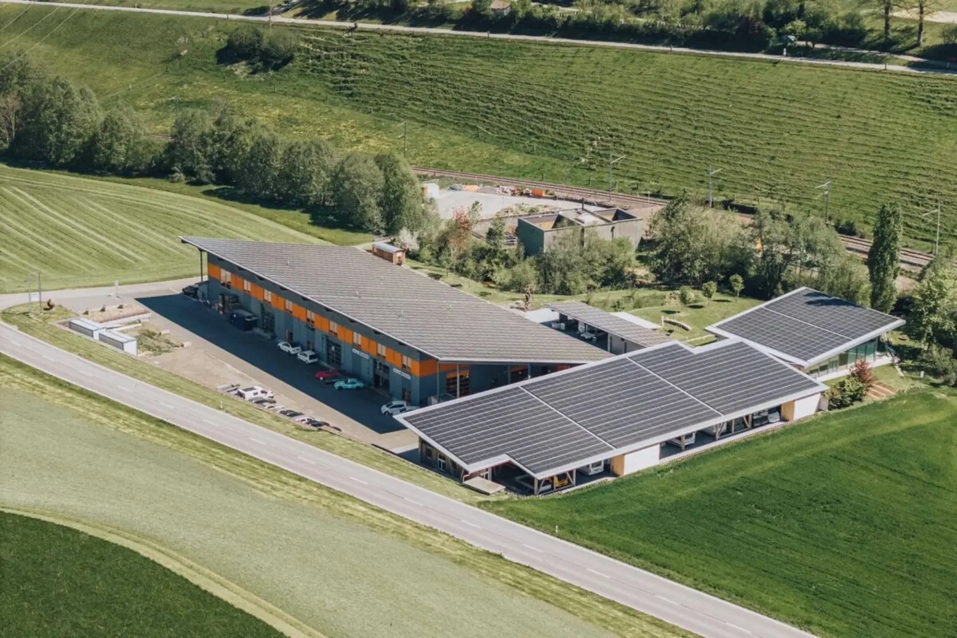Areal Rotbach: Vielseitig nutzbare Gewerbe- und Produktionsflächen mit grosser PV-Anlage