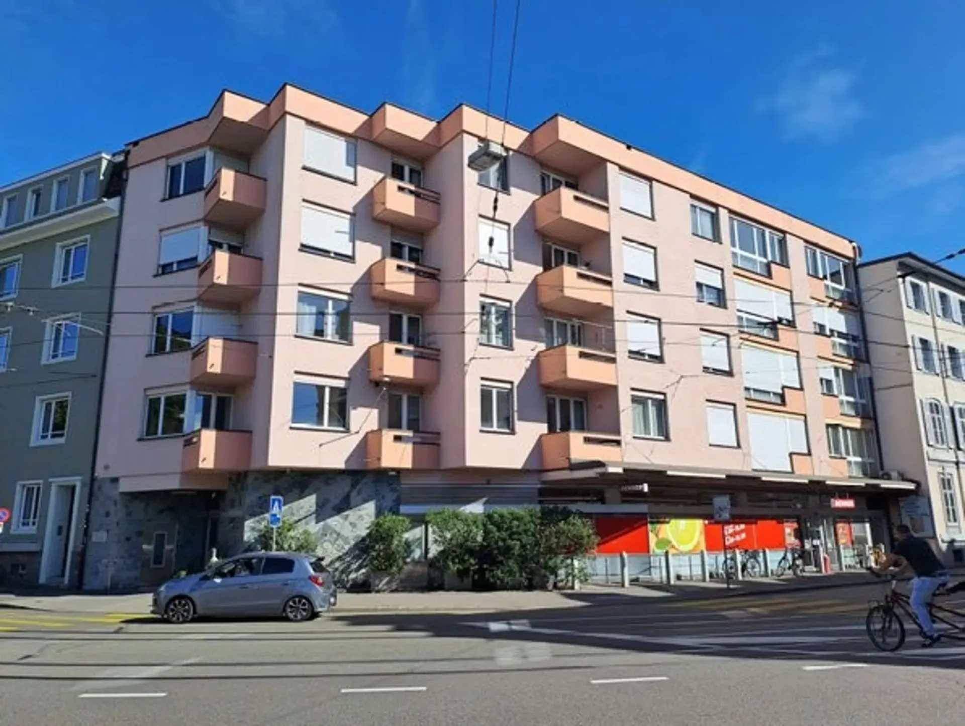 Family apartment with 63 m2 terrace - First rental after renovation