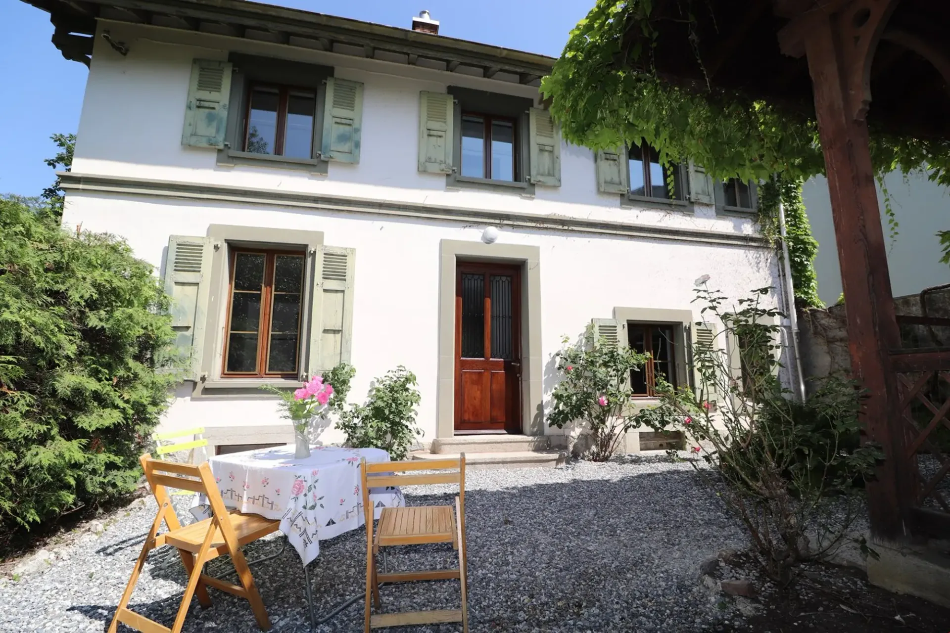 Aigle – House with charm - Renovated - 3.5 rooms - 19th century
