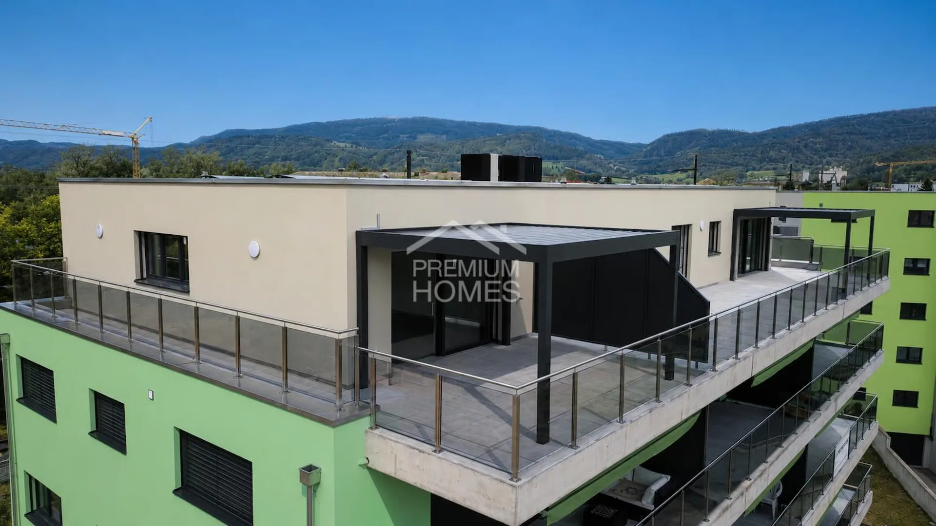 Neue Dachgeschosswohnung mit superber Terrasse von 36 m²