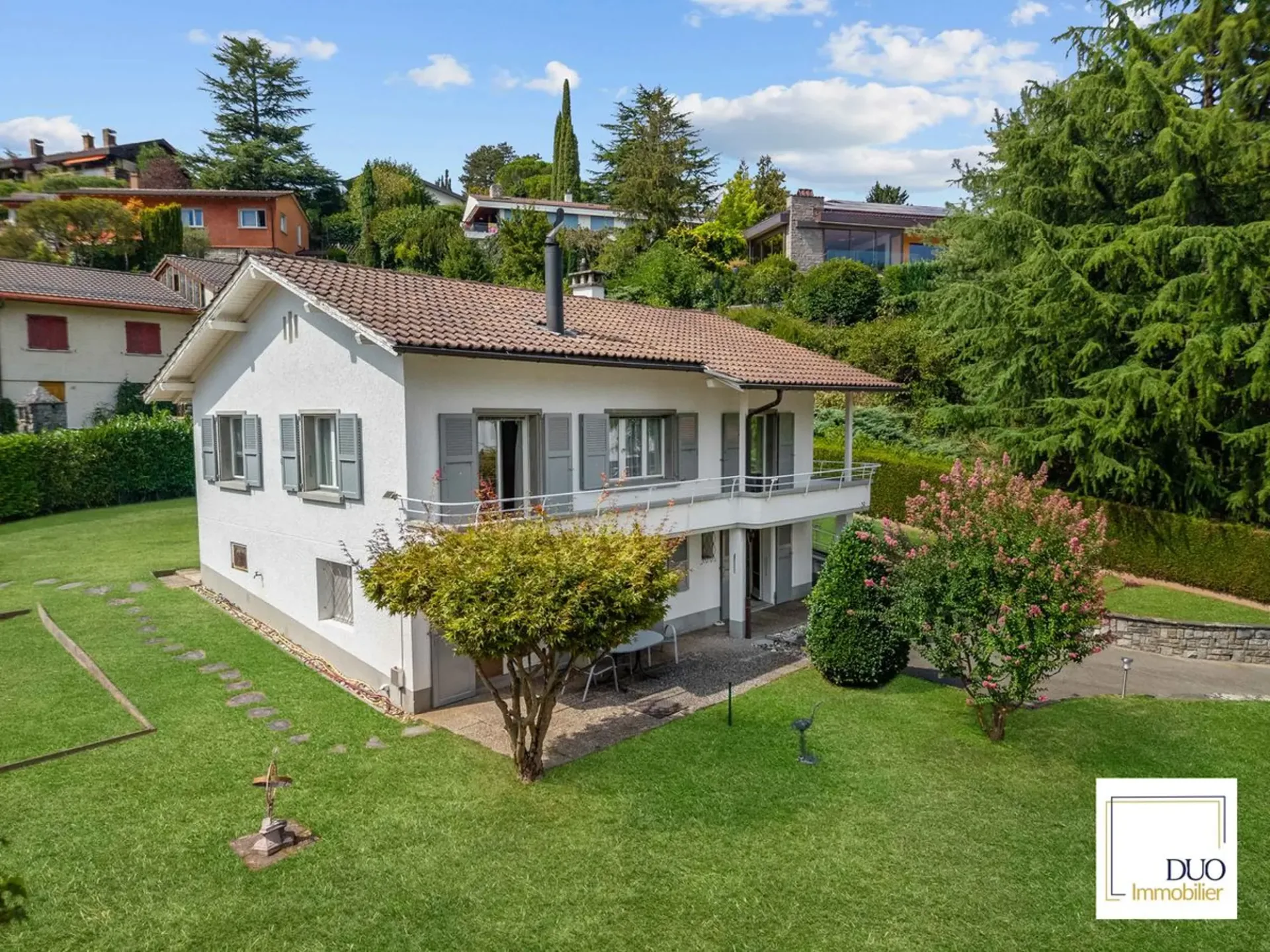 Bella Casa Individuale con 5,5 Locali a Vevey (VD)