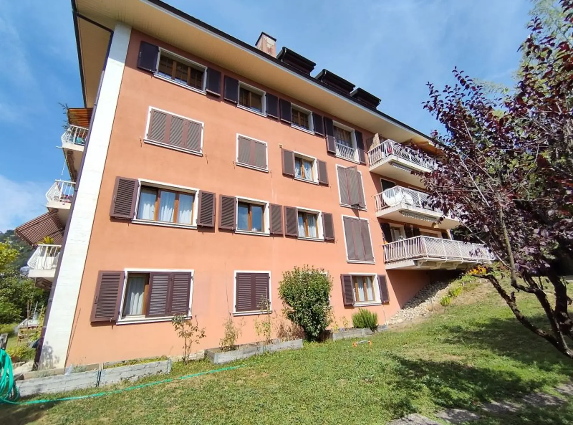 07811 - Wohnung 4.5 Zimmer im Untergeschoss - Rue de Veraye 17 - Territet-Veytaux