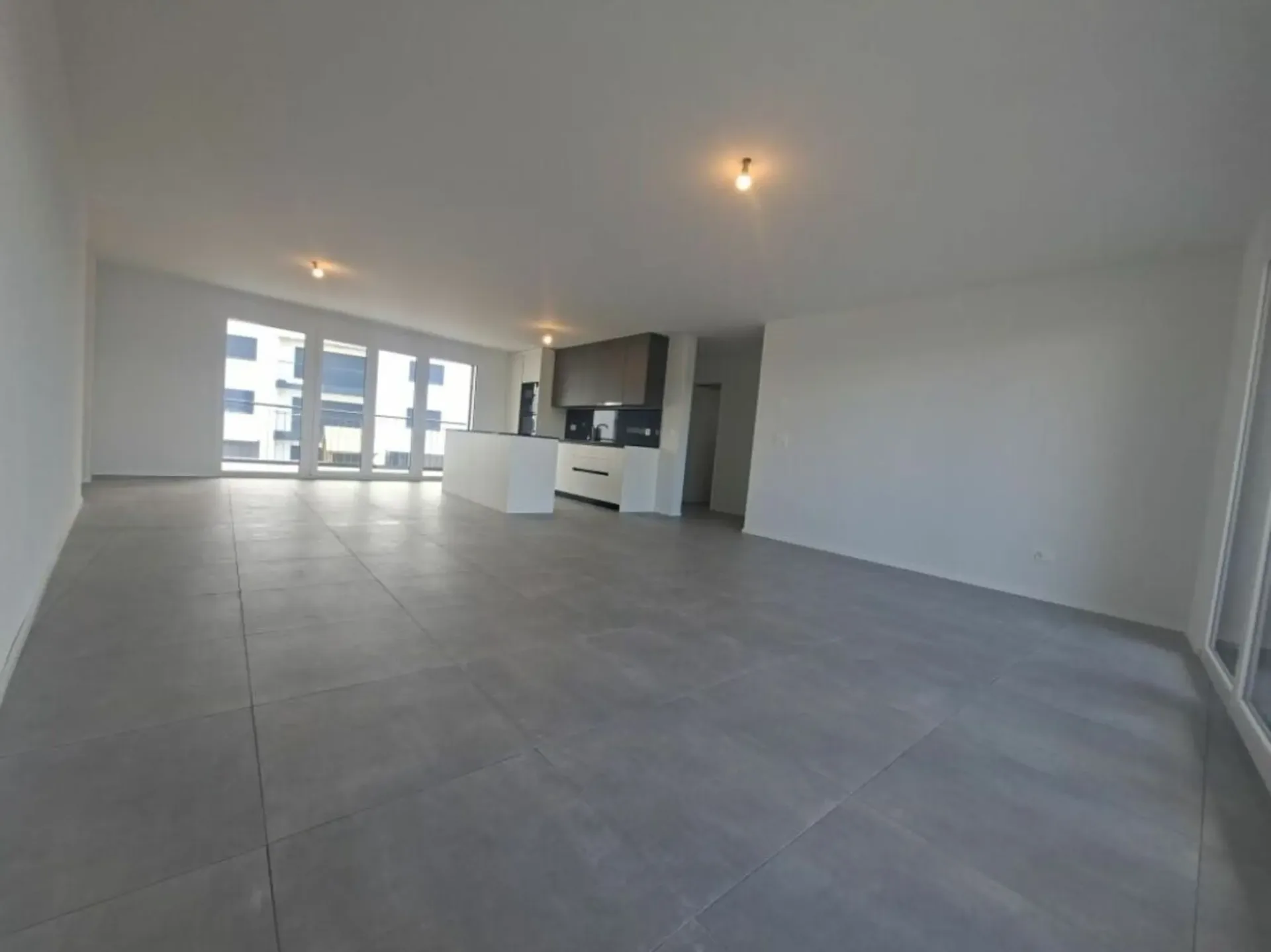 Neue 3.5-Zimmer-Wohnung im Erdgeschoss in Farvagny
