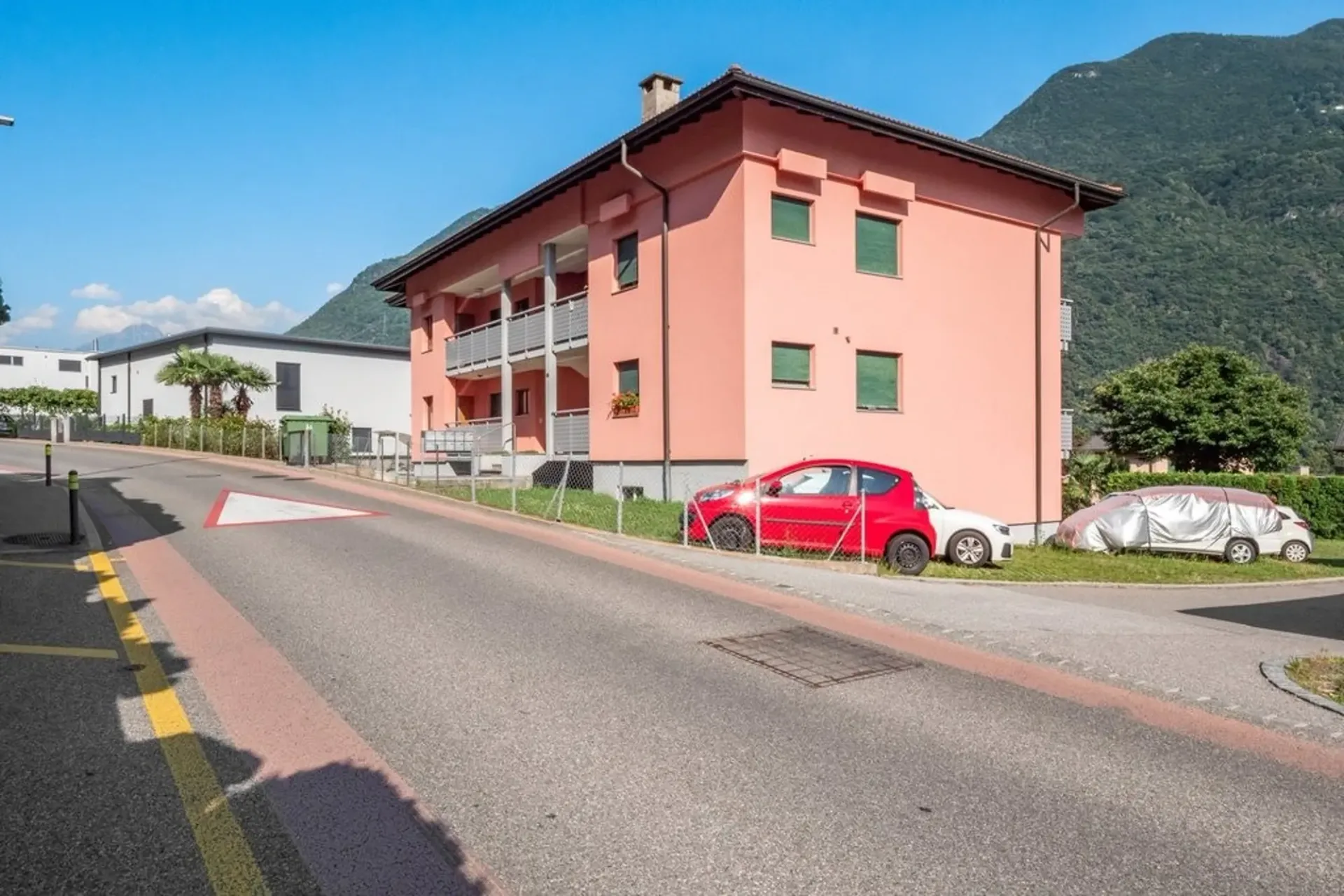charming studio apartment in quiet area