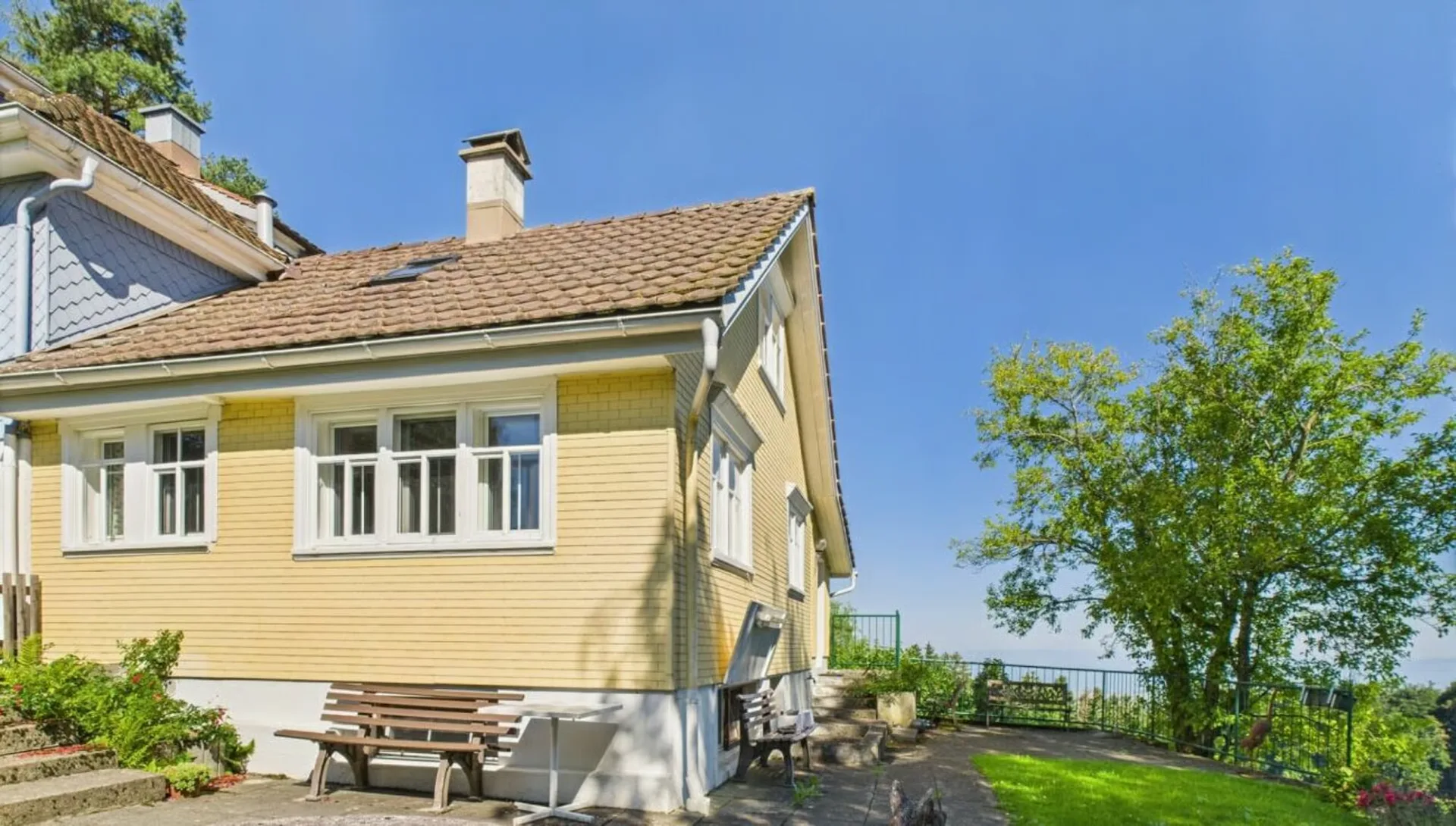 Idyllic Tiny House with breathtaking views (Lake Constance and Alps)