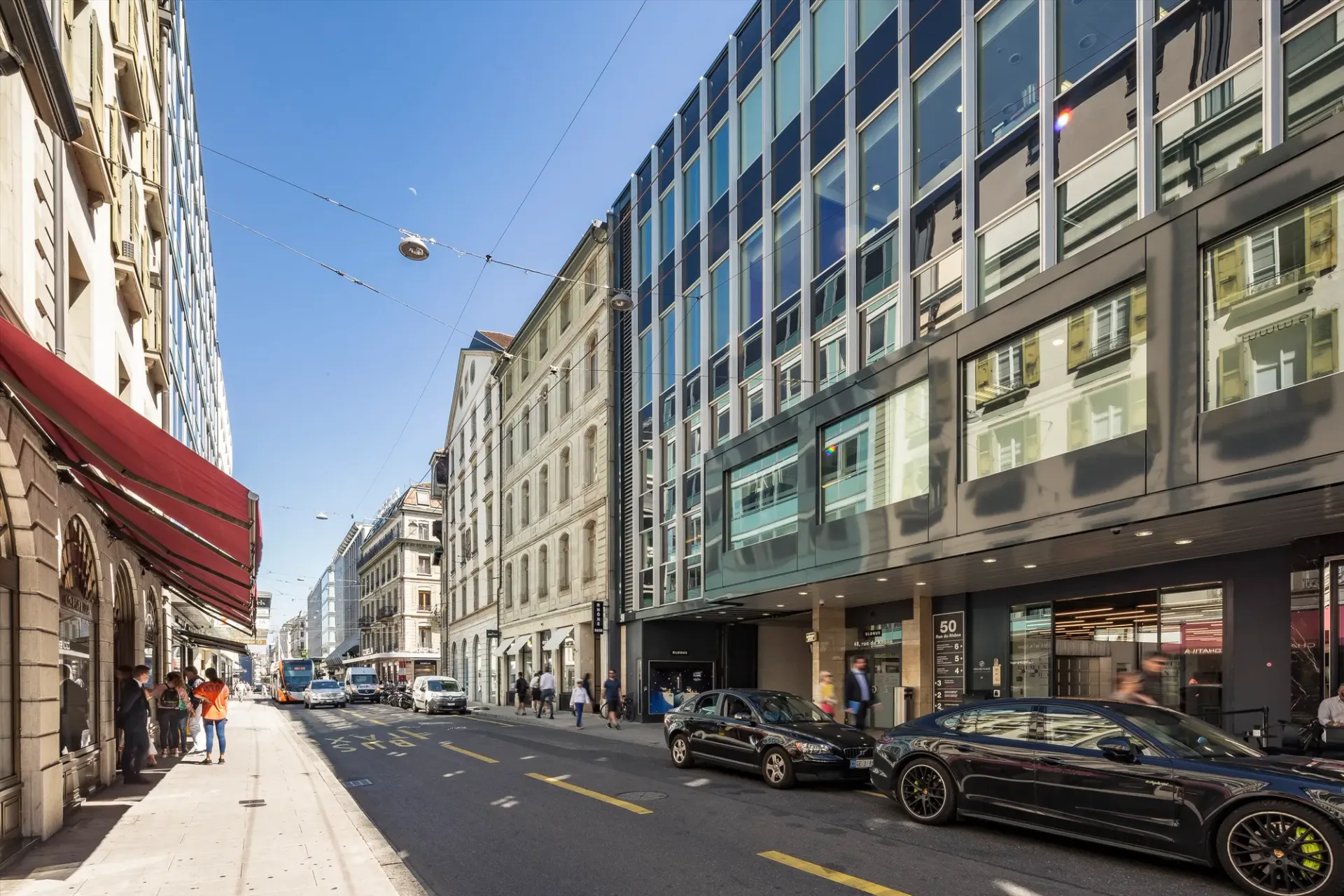 Parcheggi in affitto - Rue du Rhône 50