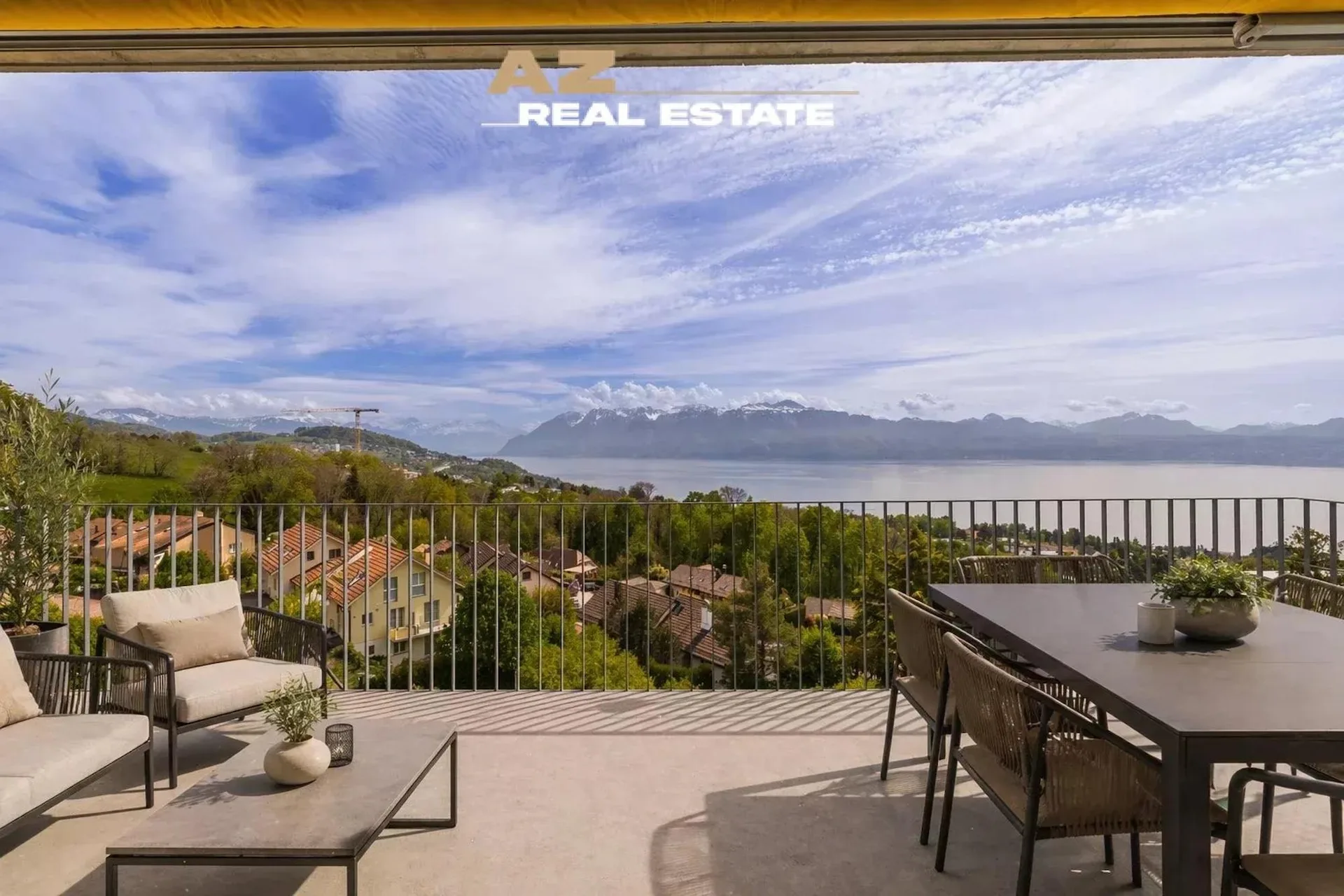 BELMONT-SUR-LAUSANNE A rare signature facing the lake