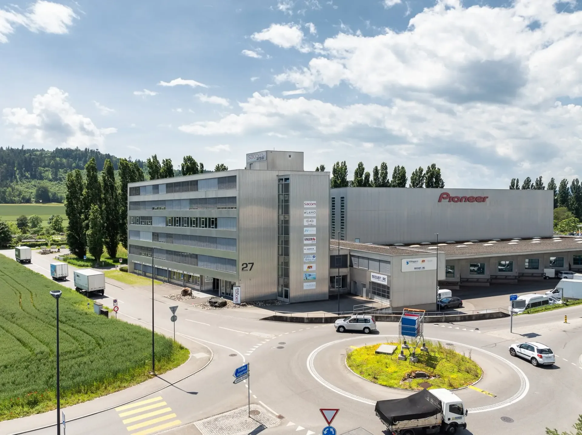 Gewerbefläche zu vermieten in Brügg BE – 155 m² mit optimaler Infrastruktur