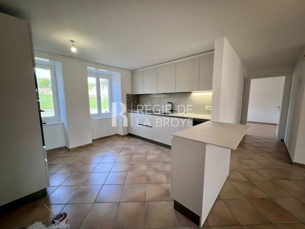 Wohnung mit 2.5 Zimmern in Champtauroz renoviert