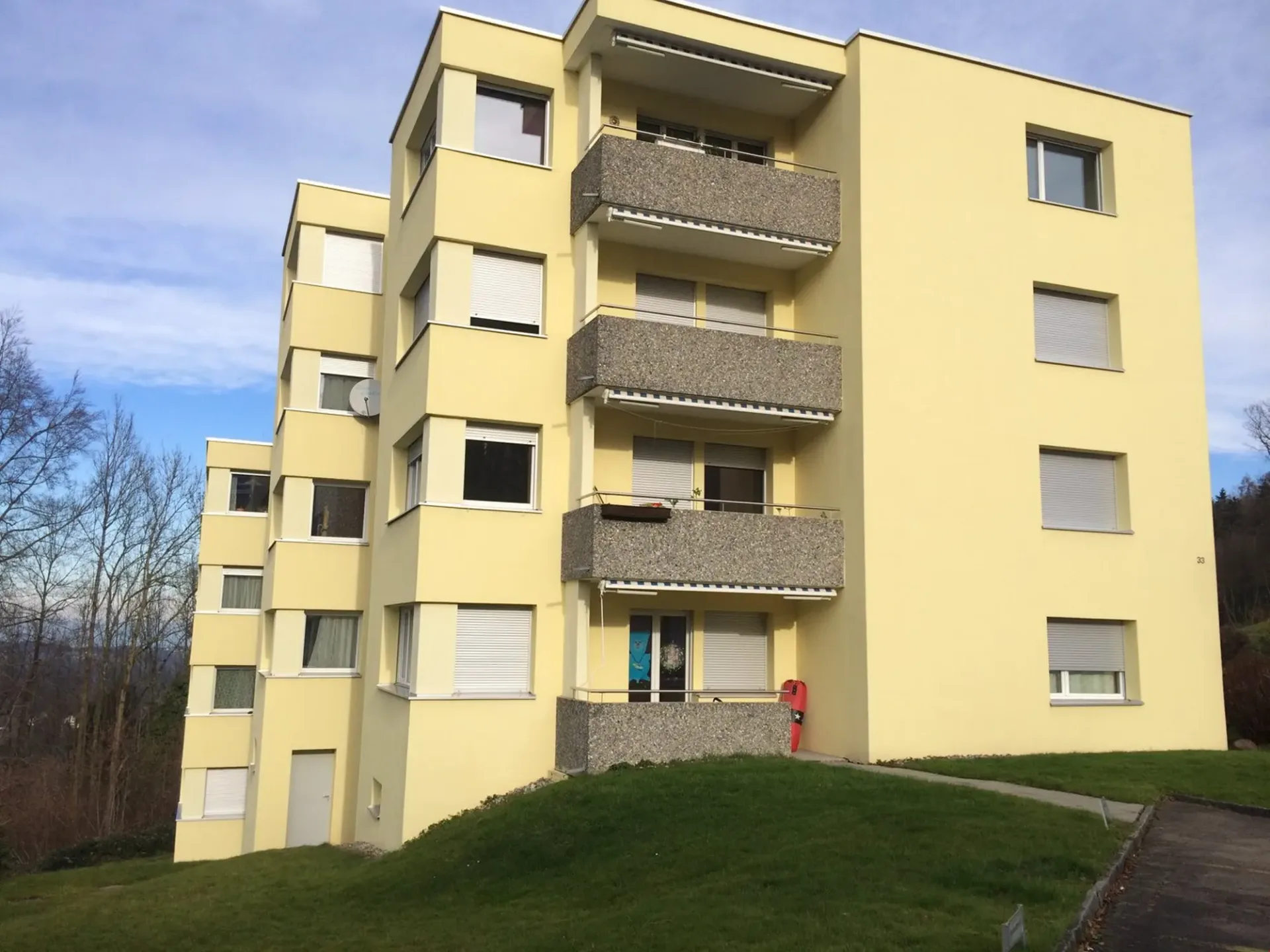 To rent in Hölzli 33 a 4 1/2 room apartment