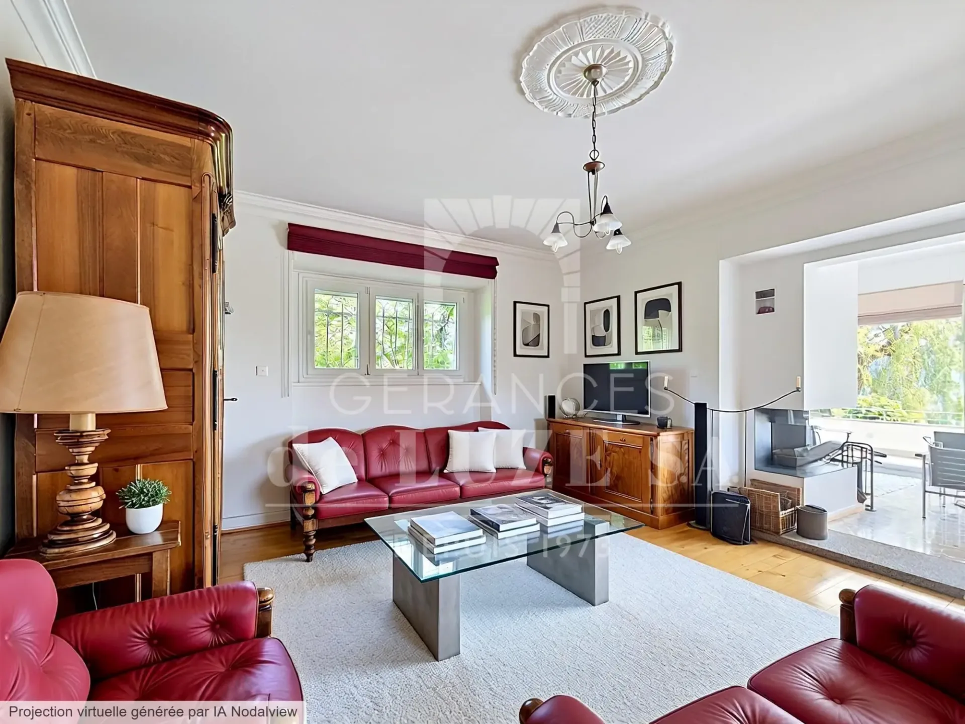 Esclusività: Villa individuale di carattere con vista lago, piscina naturale e magnifico giardino paesaggistico.