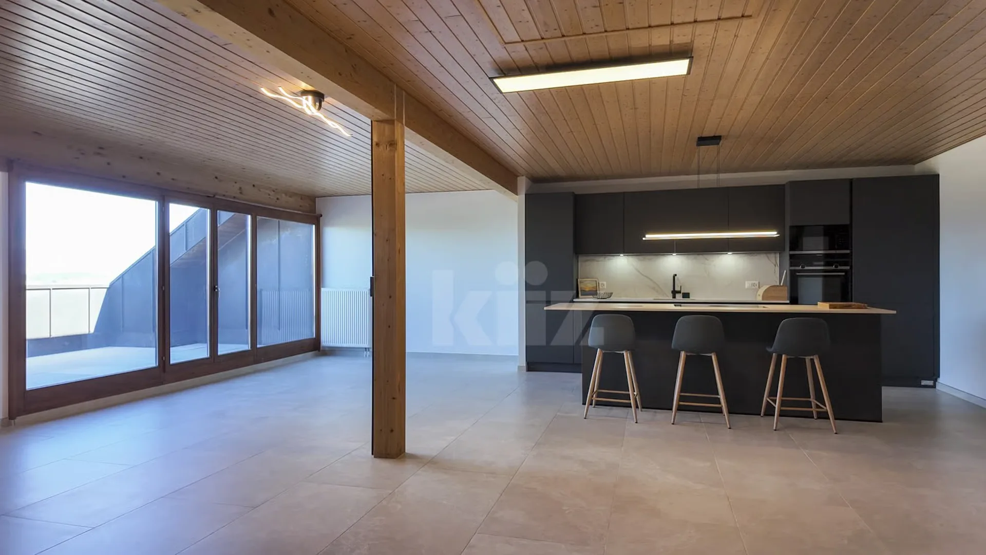 Schönes renoviertes Doppelhaus mit eigenem Garten