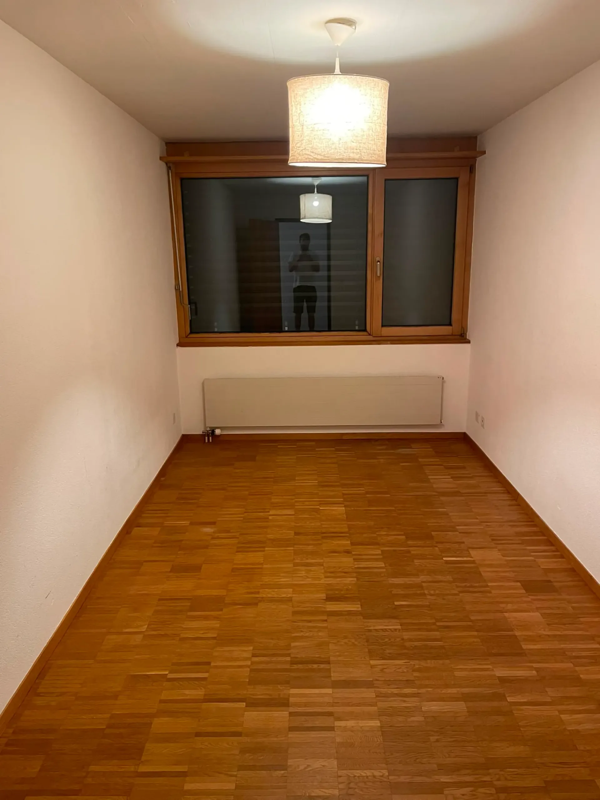 Camera in appartamento condiviso a Büren SO