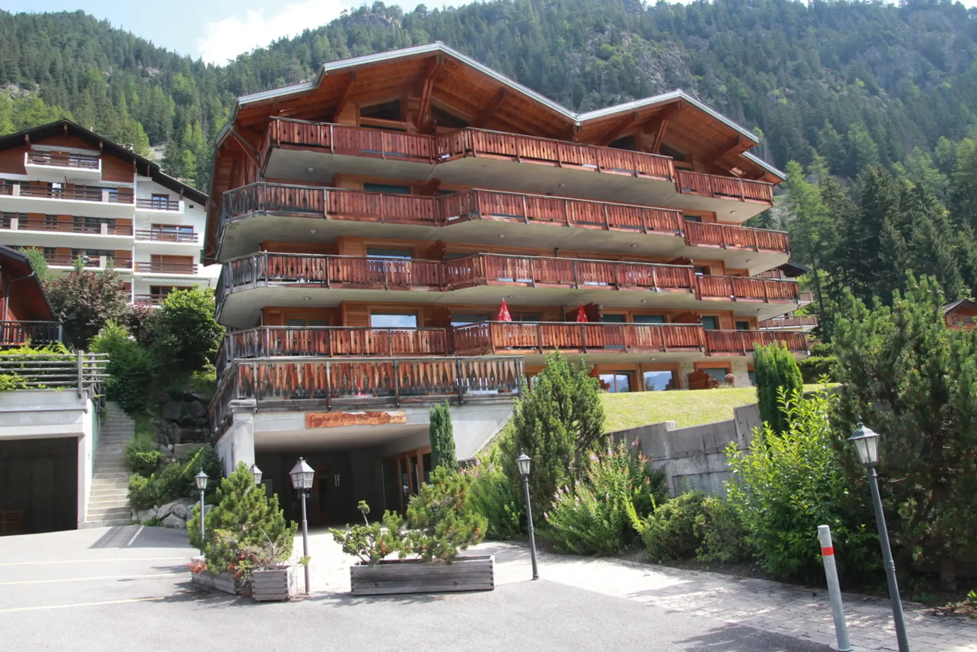 Luxuriöse möblierte Wohnung zum Verkauf in Champex-Lac.