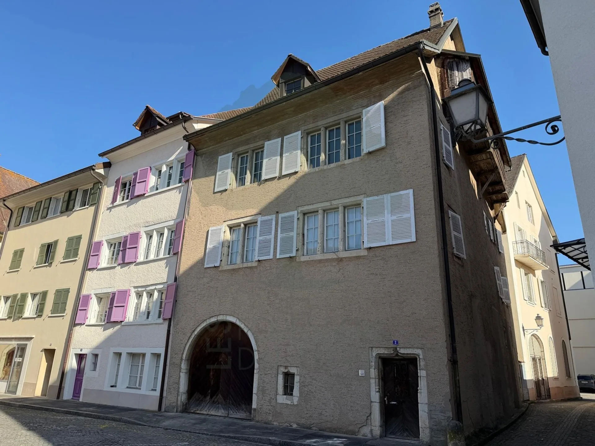Charmante maison ancienne réhabilitée - Beaux volumes et potentiel