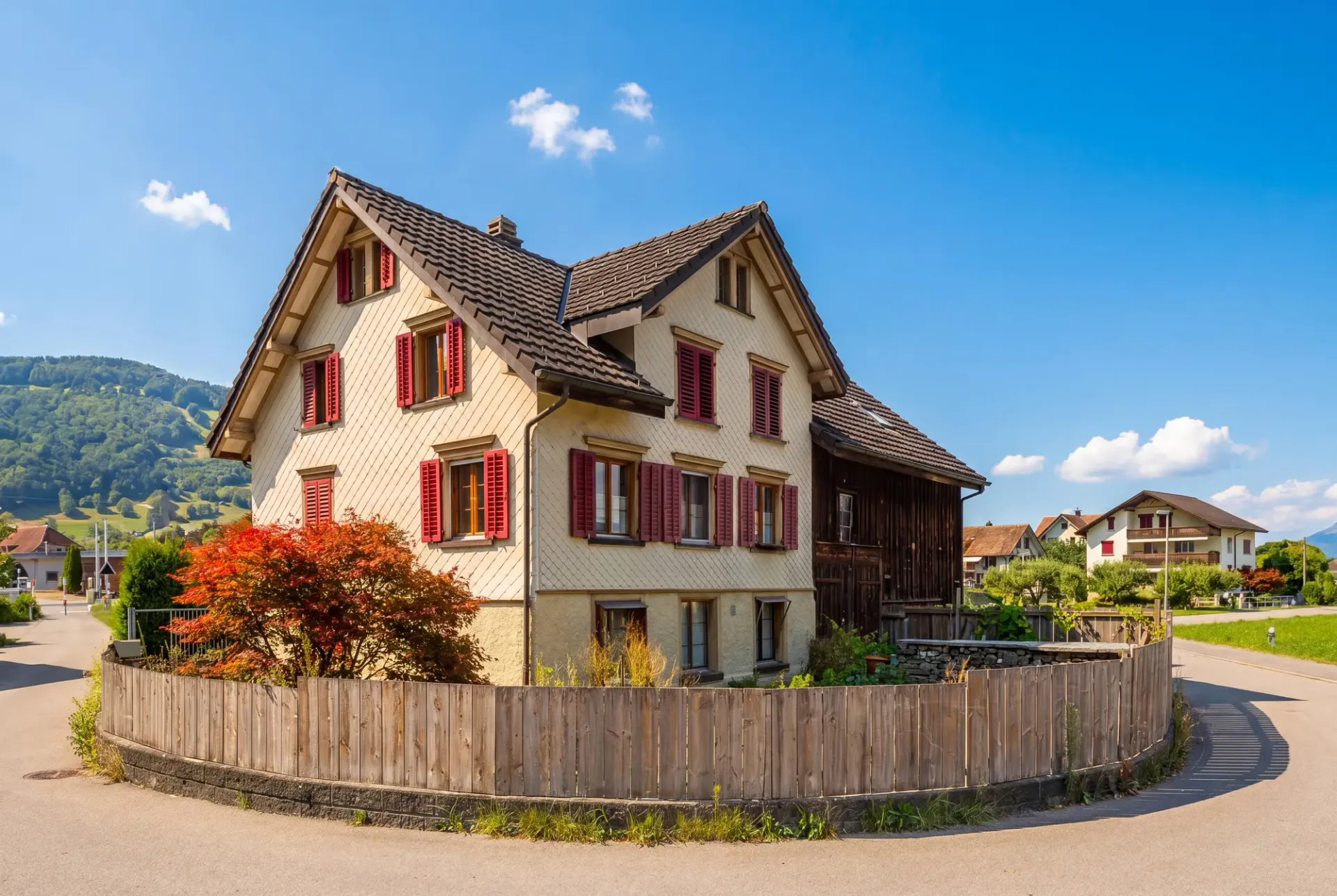 DETACHED SINGLE-FAMILY HOME WITH A LARGE GARDEN IN RÜTHI