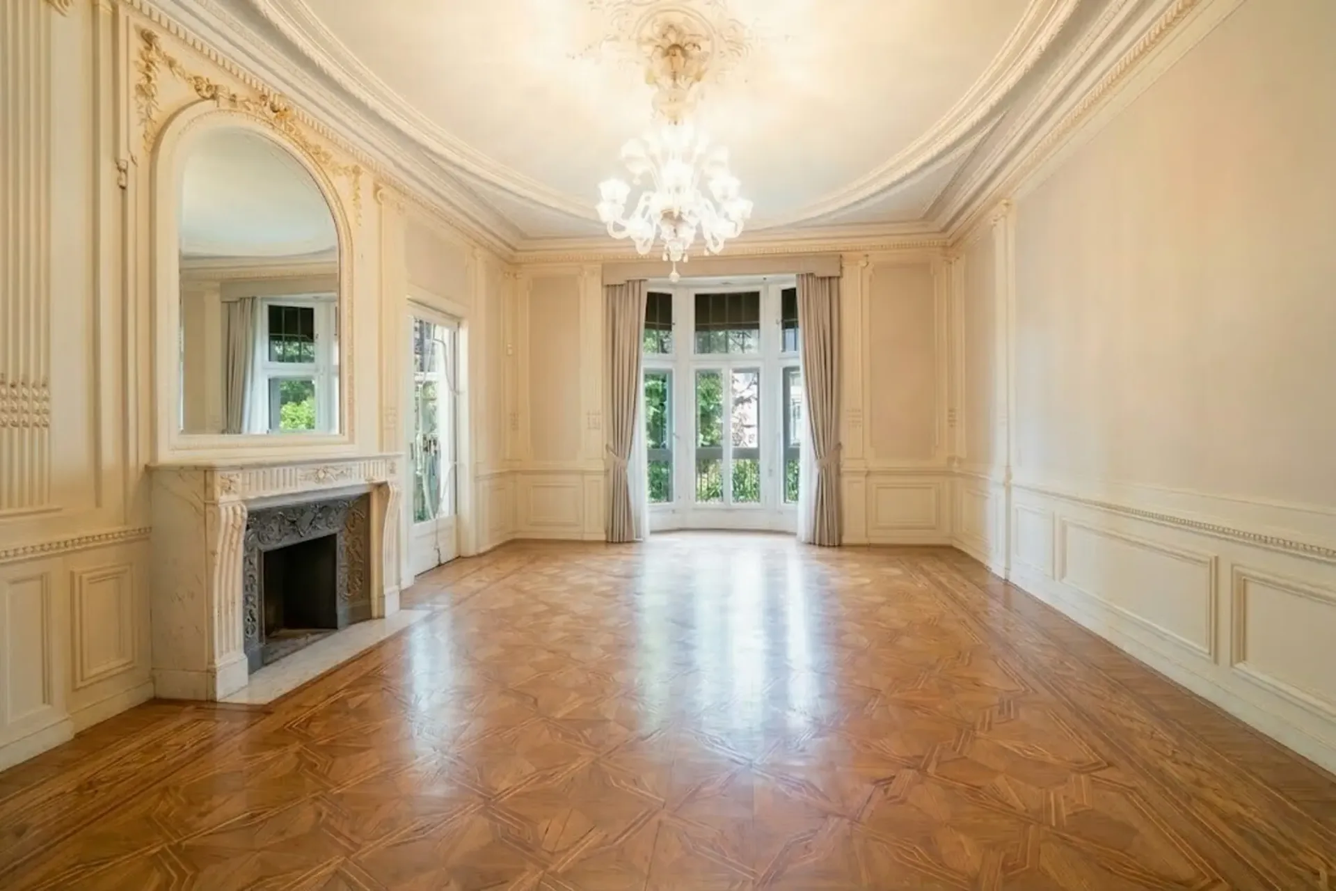 Prästigöses Herrenhaus mit 9,5 Zimmern