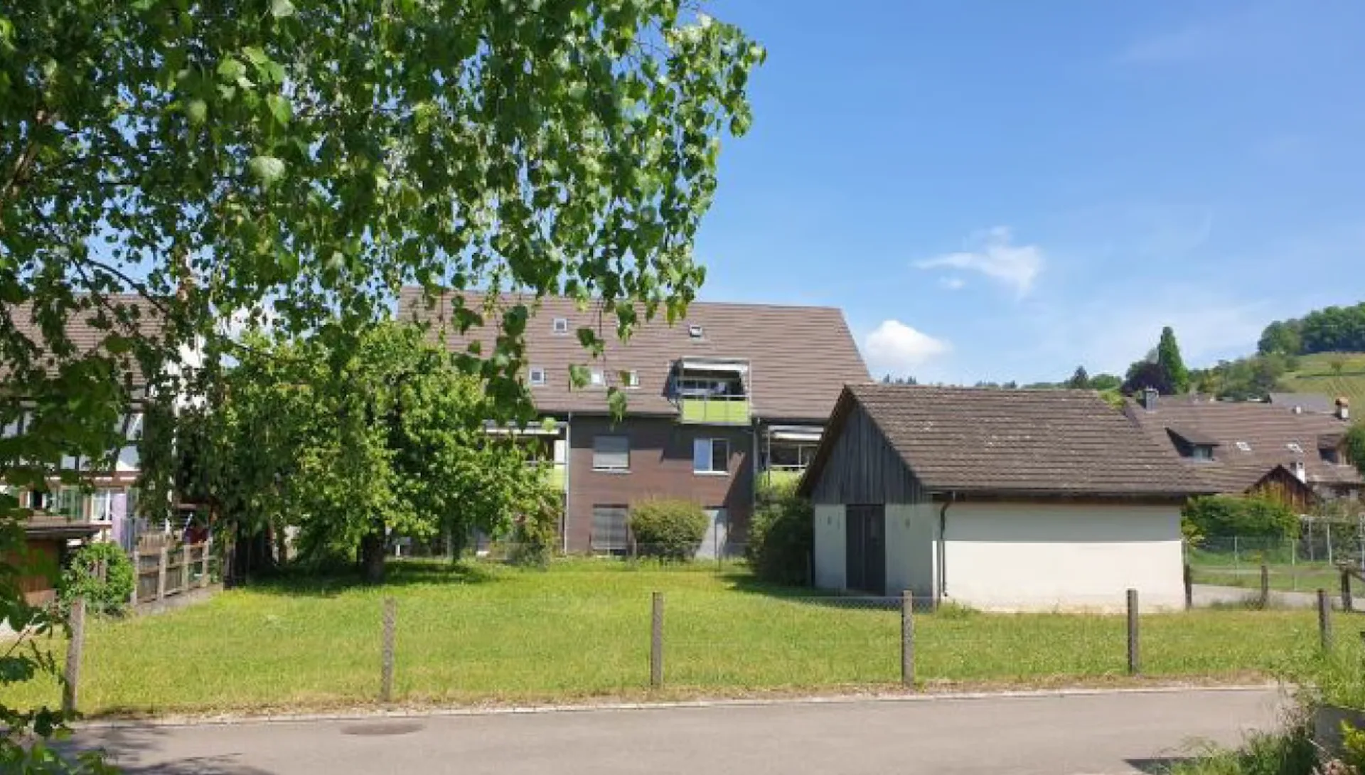 Baulandparzelle für Doppeleinfamilienhaus
