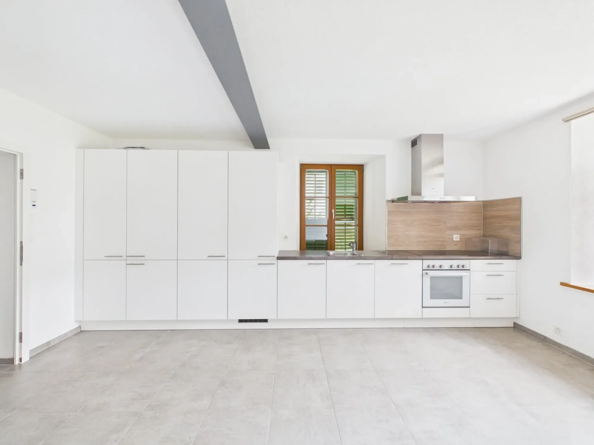 Charmantes 2,5 Zimmer Wohnung im erhöhten Erdgeschoss in Courfaivre