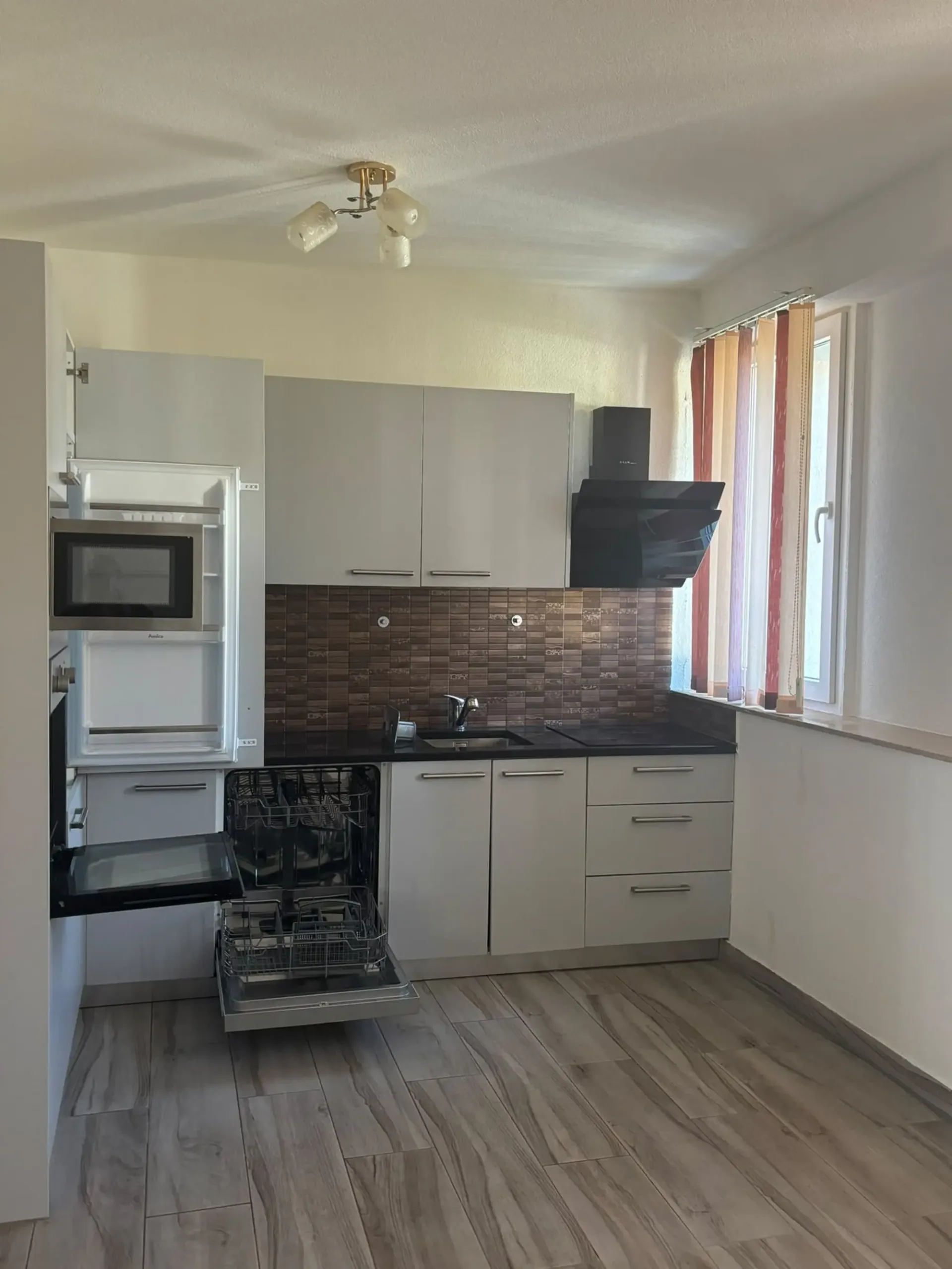 Wohnung mit 3 Zimmern in Fleurier