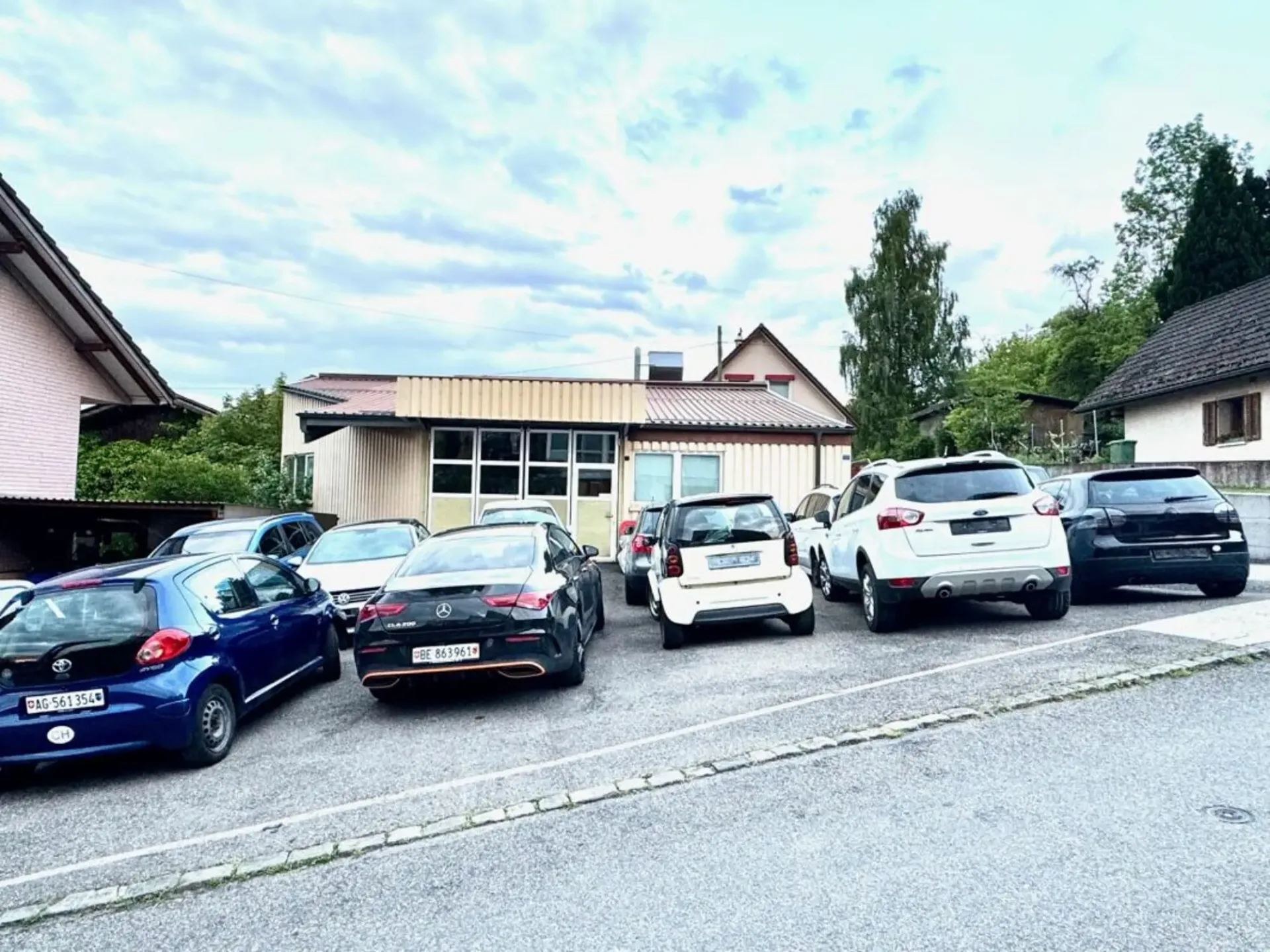 Autospritzwerk & Carrosserie zu Verkaufen