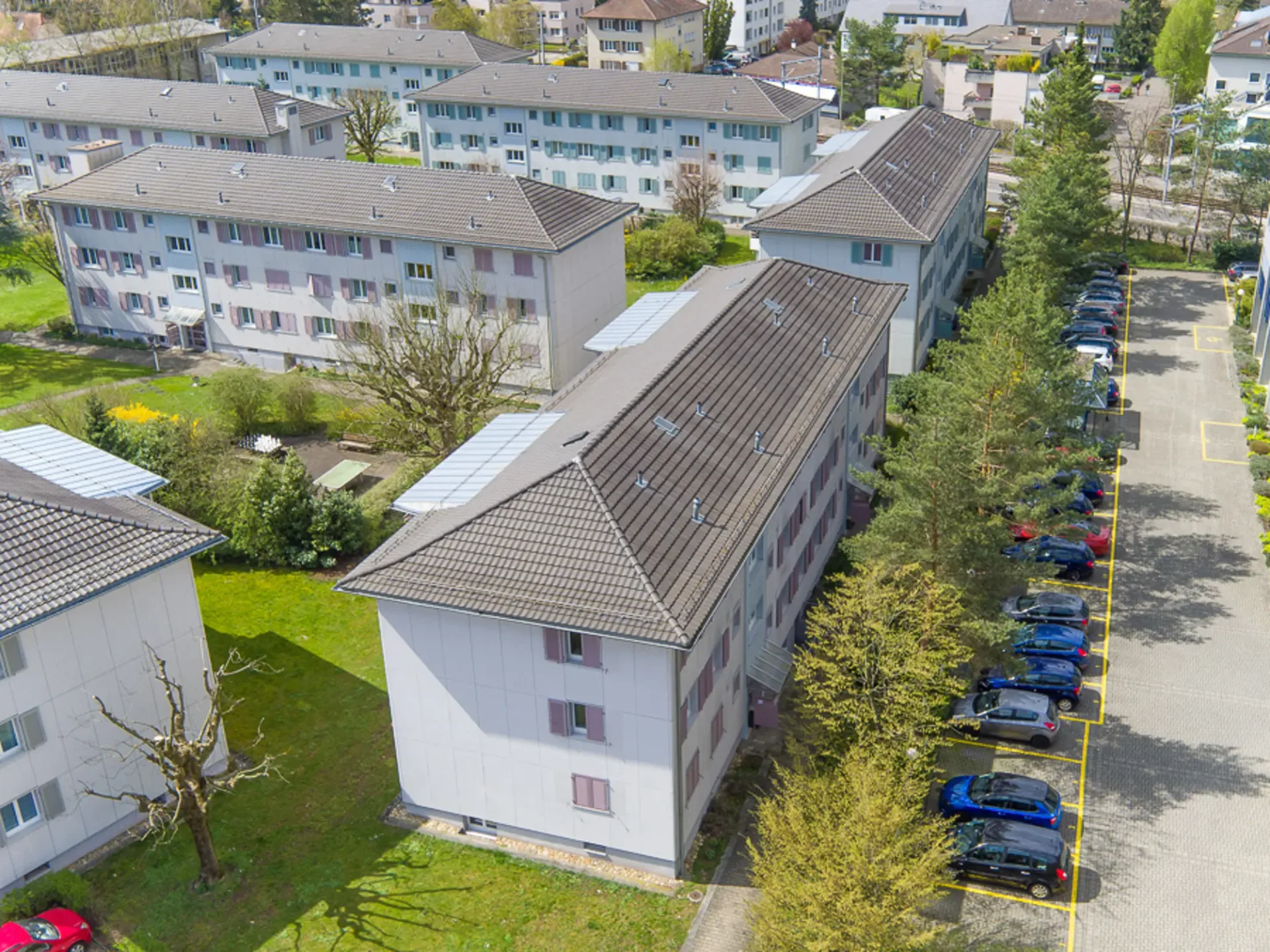 In kleinerem Mehrfamilienhaus