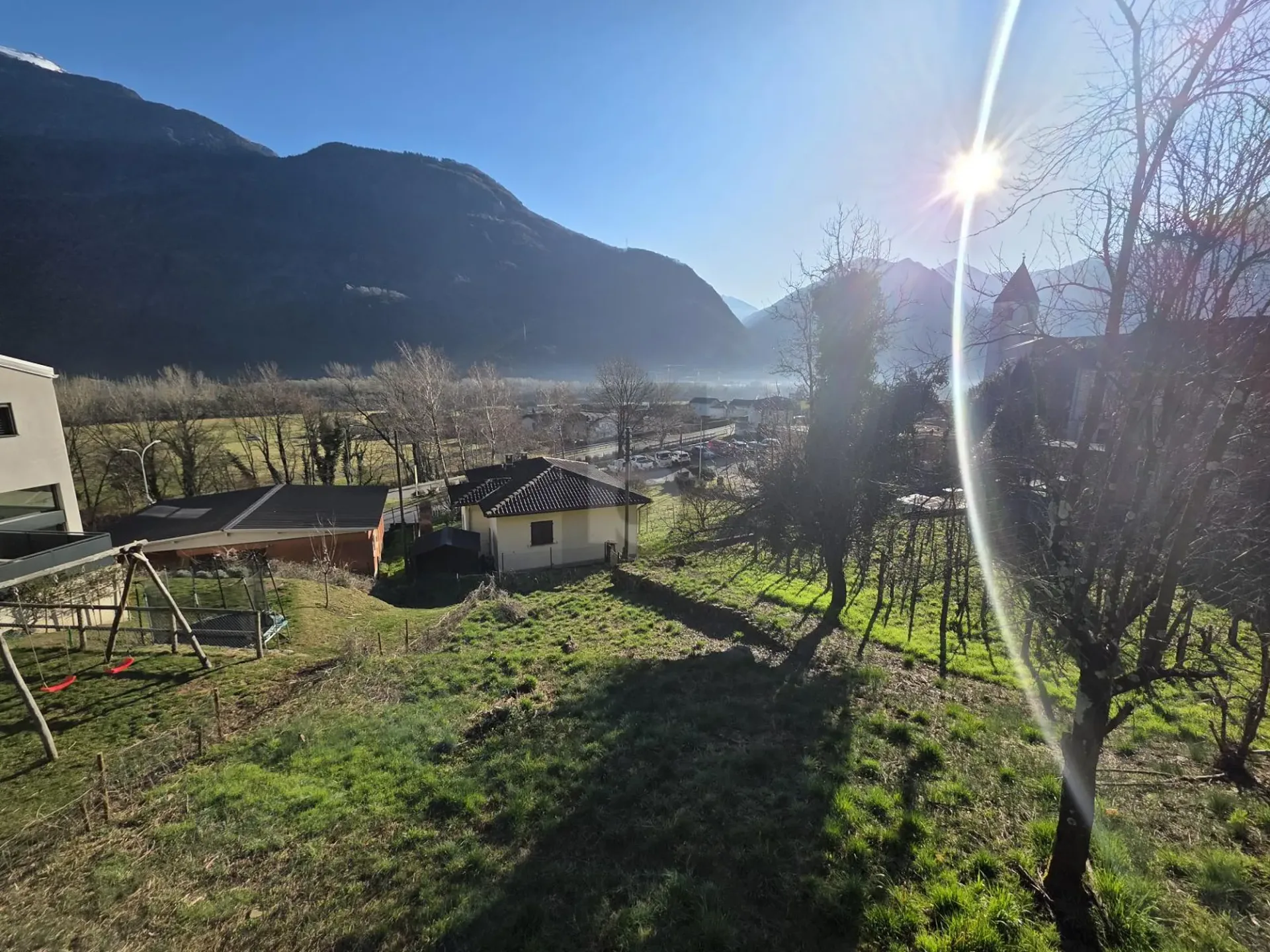 In ruhiger und sonniger Lage mit Aussicht