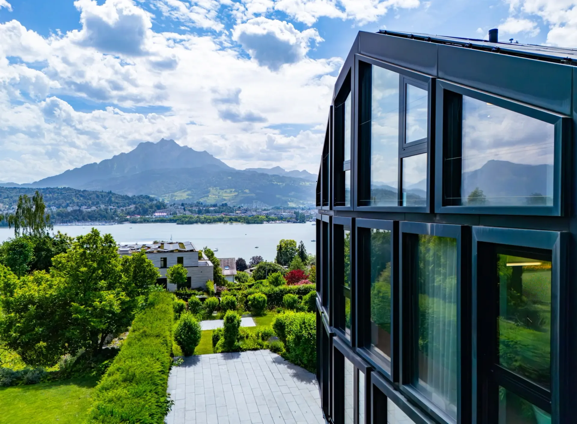 Townhouse unico con vista panoramica su Lucerna