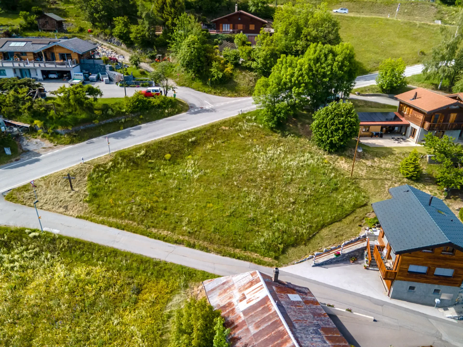 Dugny (Leytron), Baugrundstück 612 m2 mit außergewöhnlichem Rahmen