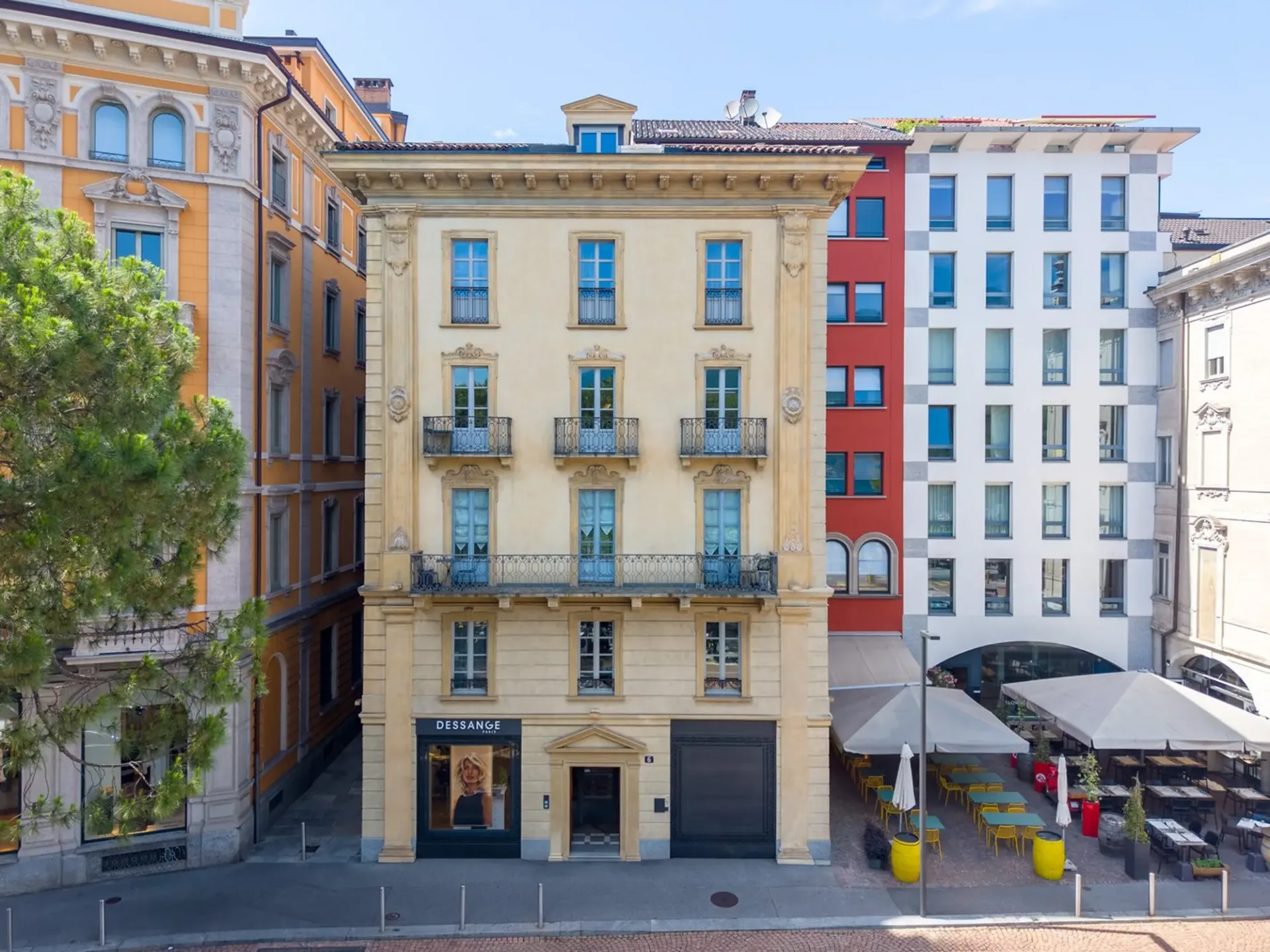 Piazza Rezzonico – Prestigieuse Liegenschaft mit Seeblick im historischen Zentrum von Lugano