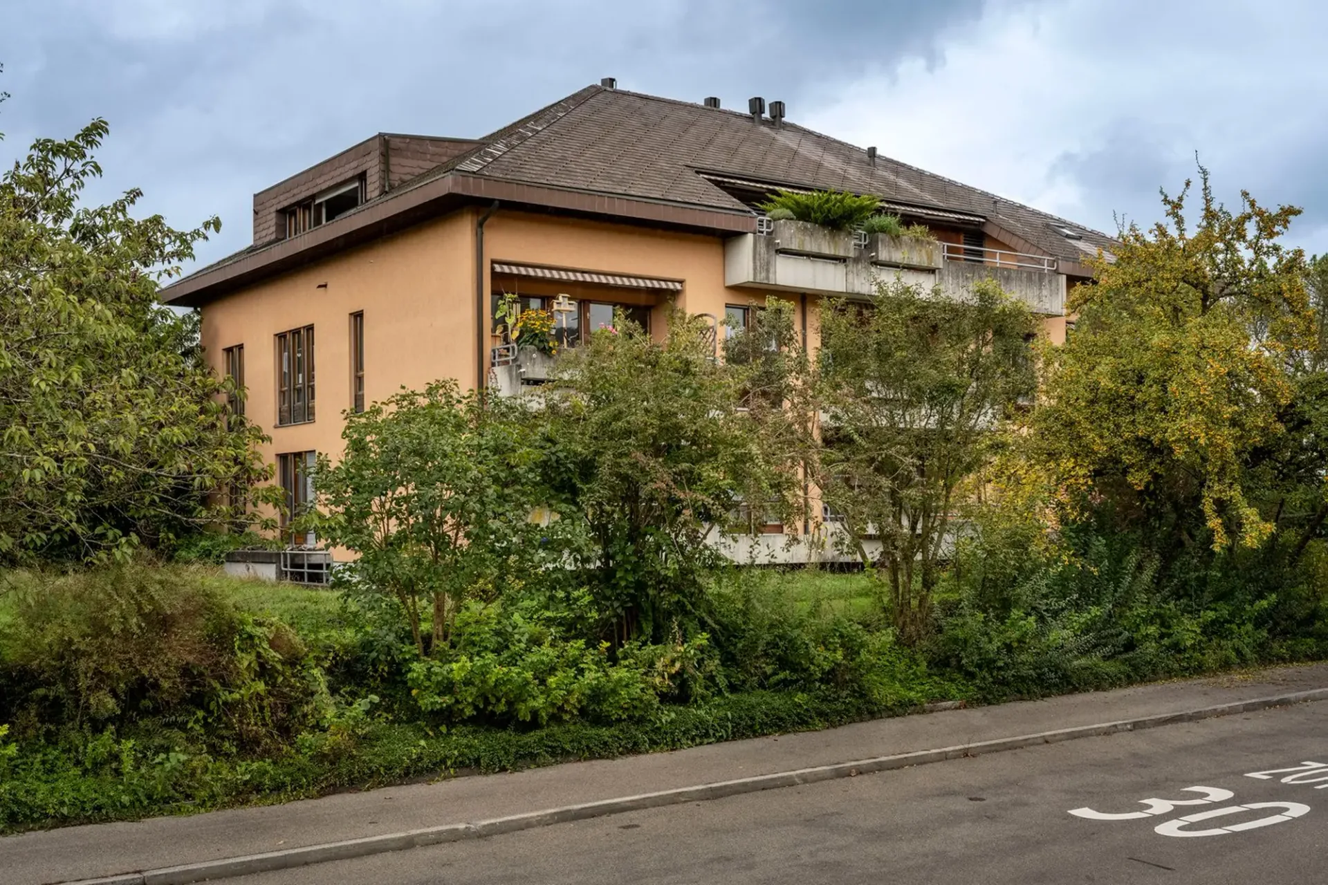 Zu vermieten grosse 5.5-Zimmerwohnung mit Sonnenterrasse in Konolfingen