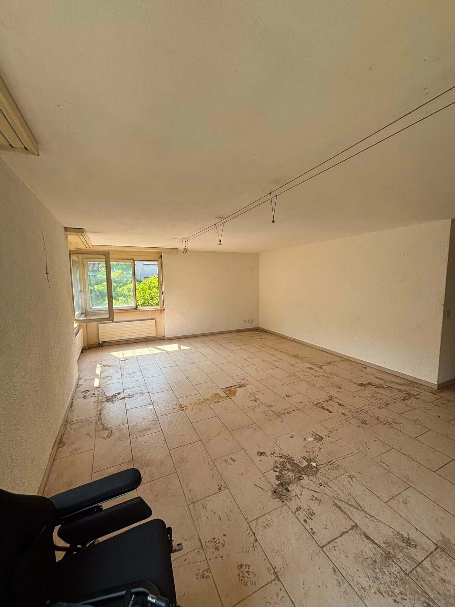 Wohnung mit 4.5 Zimmern und Terrasse