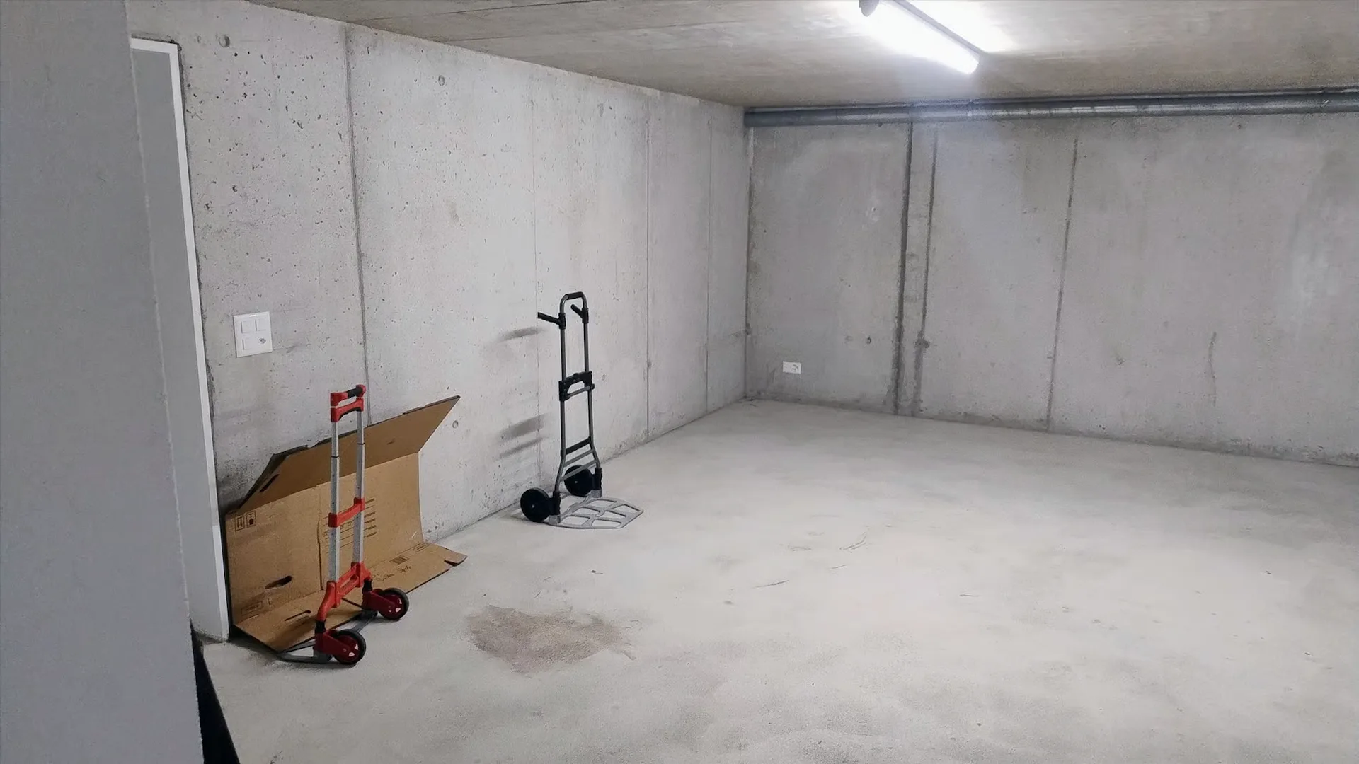 Lagerflächen zu vermieten  Soodstrasse 90, 8041 Zürich