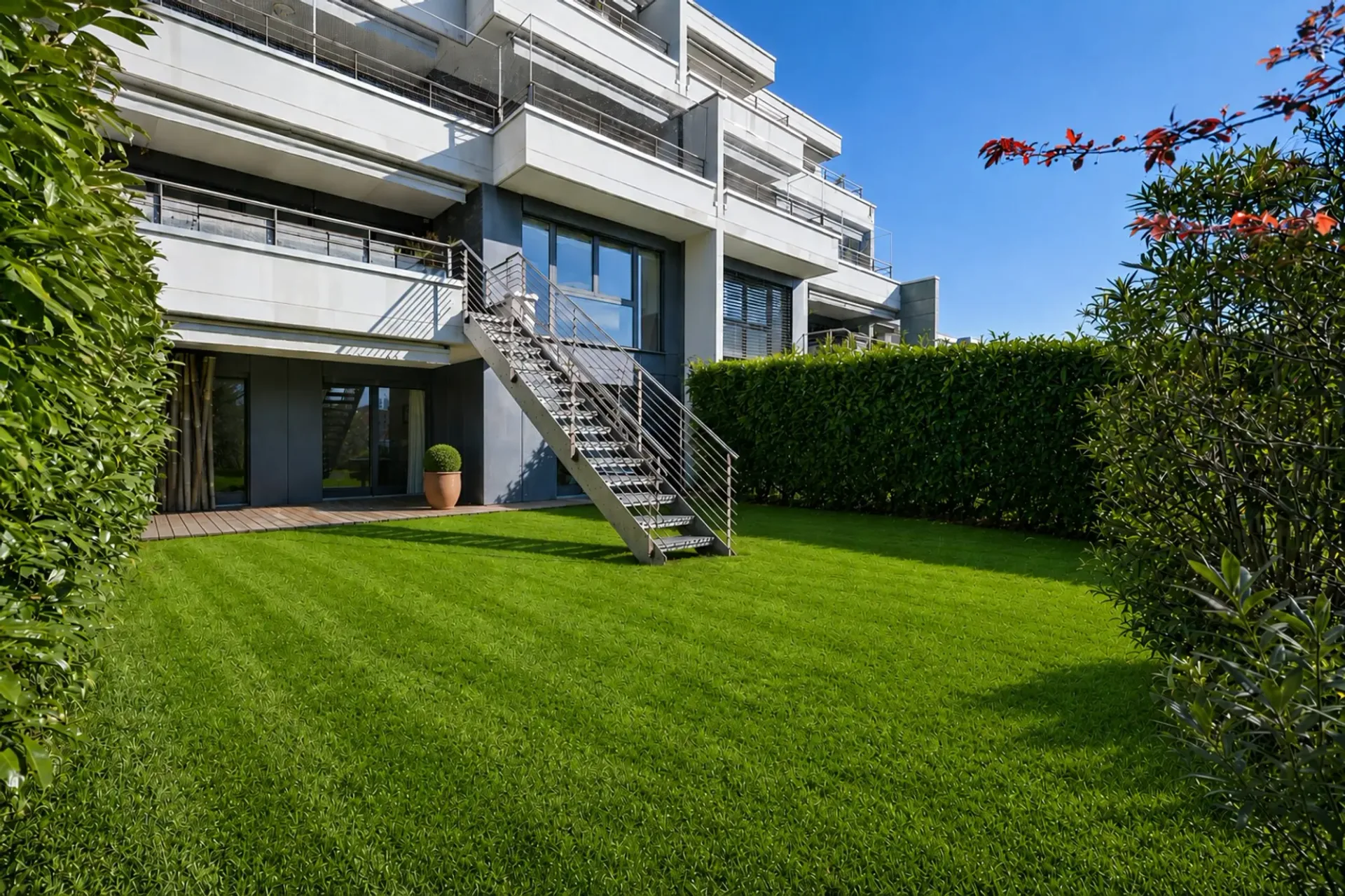 Duplex mit eigenem Garten in Pully