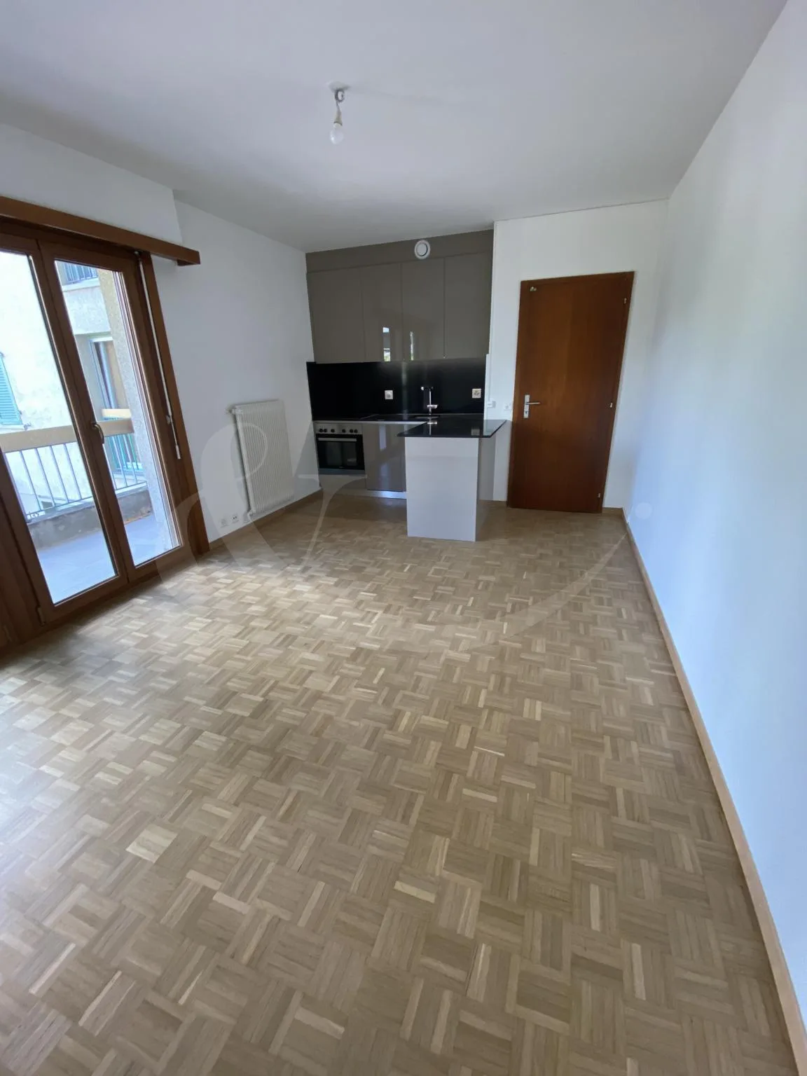 Route D'hermance 139, lovely renovated 2-room apartment