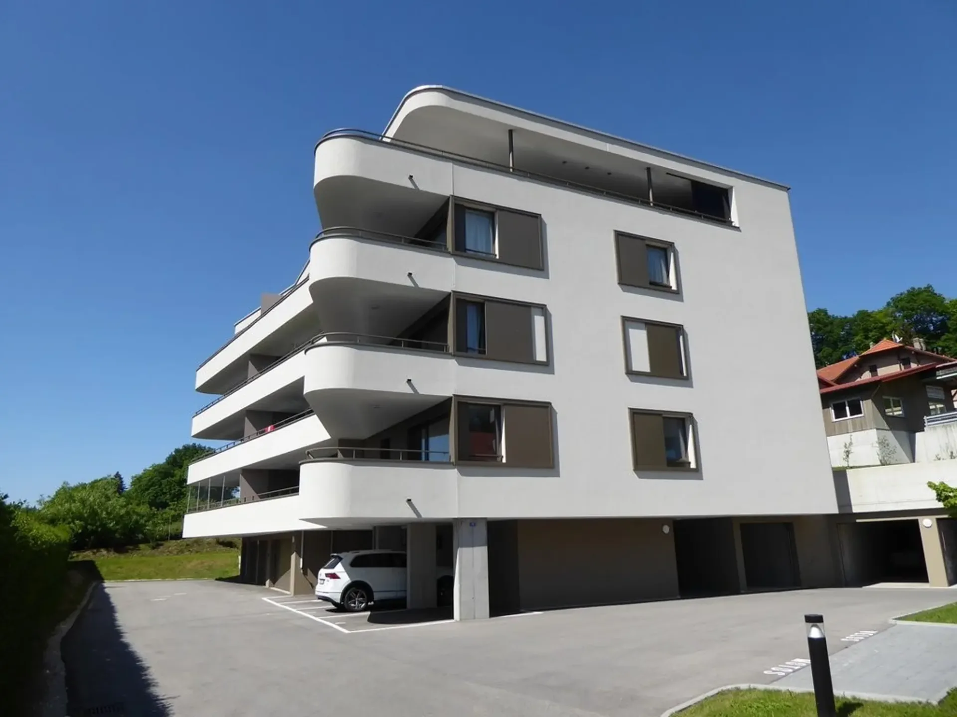 Wohnung mit 3,5 Zimmern im 1. Stock