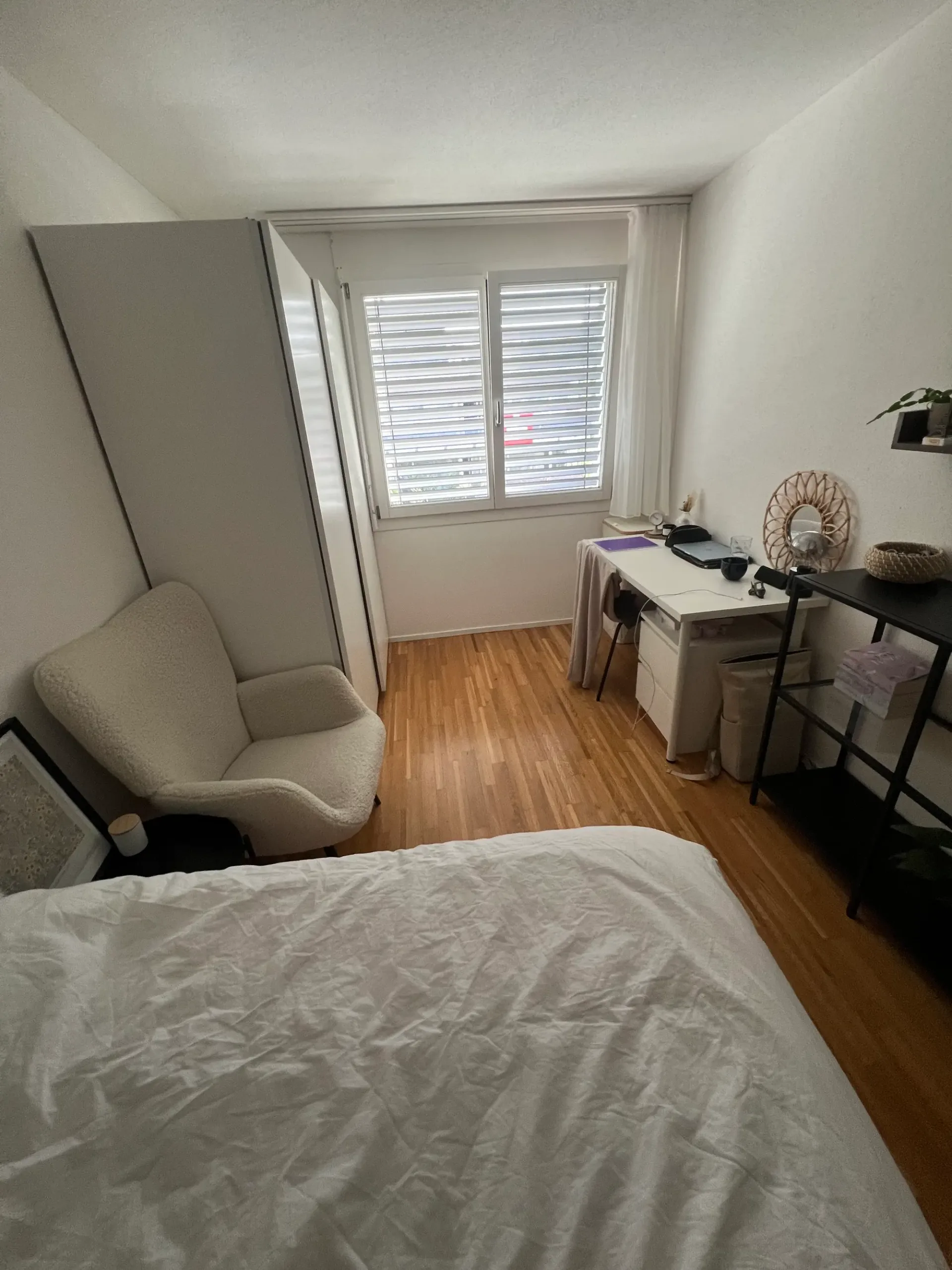 Room in a shared apartment in Root