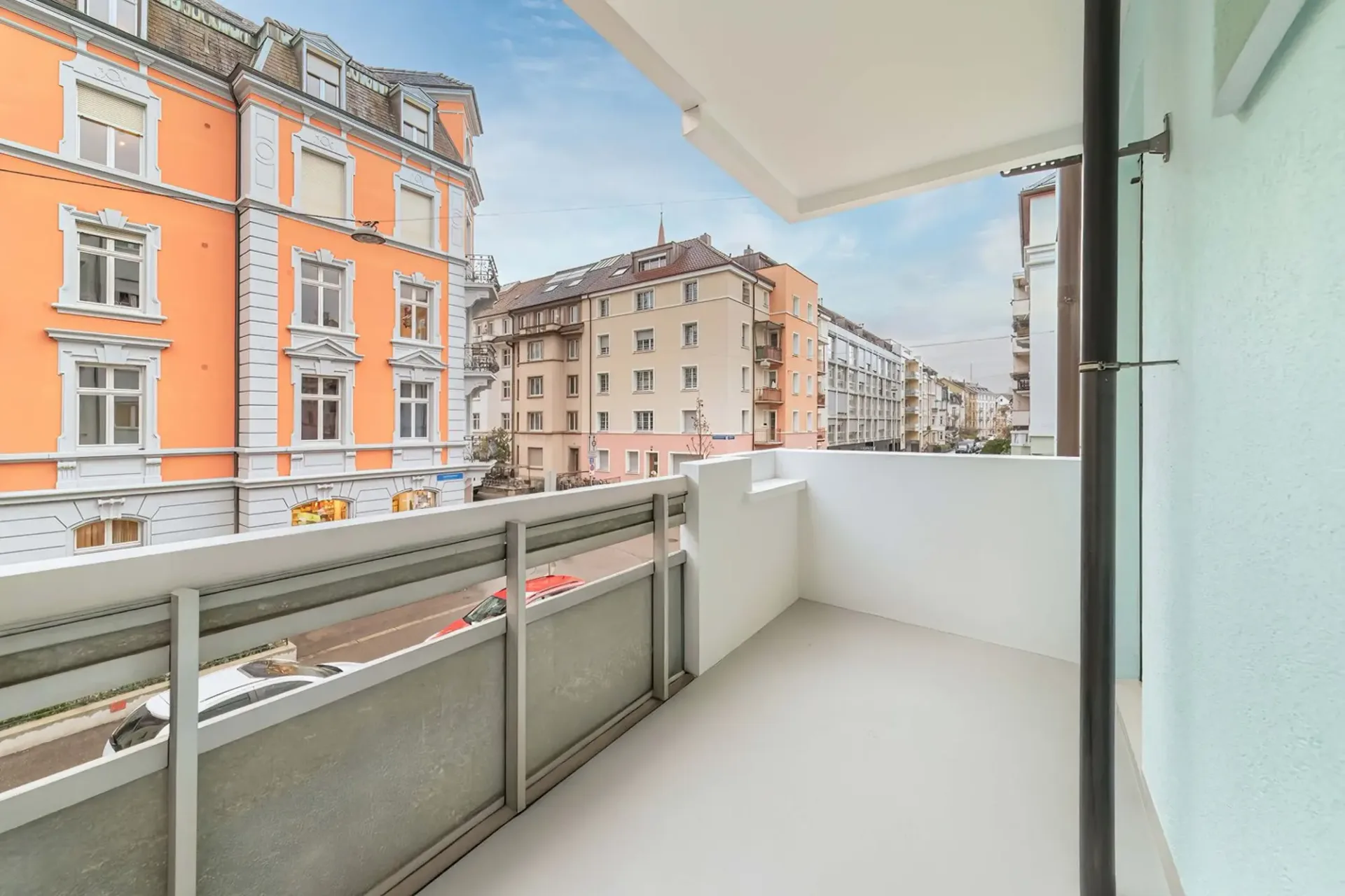 Modernes Stadtleben trifft Ruhe – frisch renovierte 2.5-Zimmer-Wohnung mit Balkon in Basel