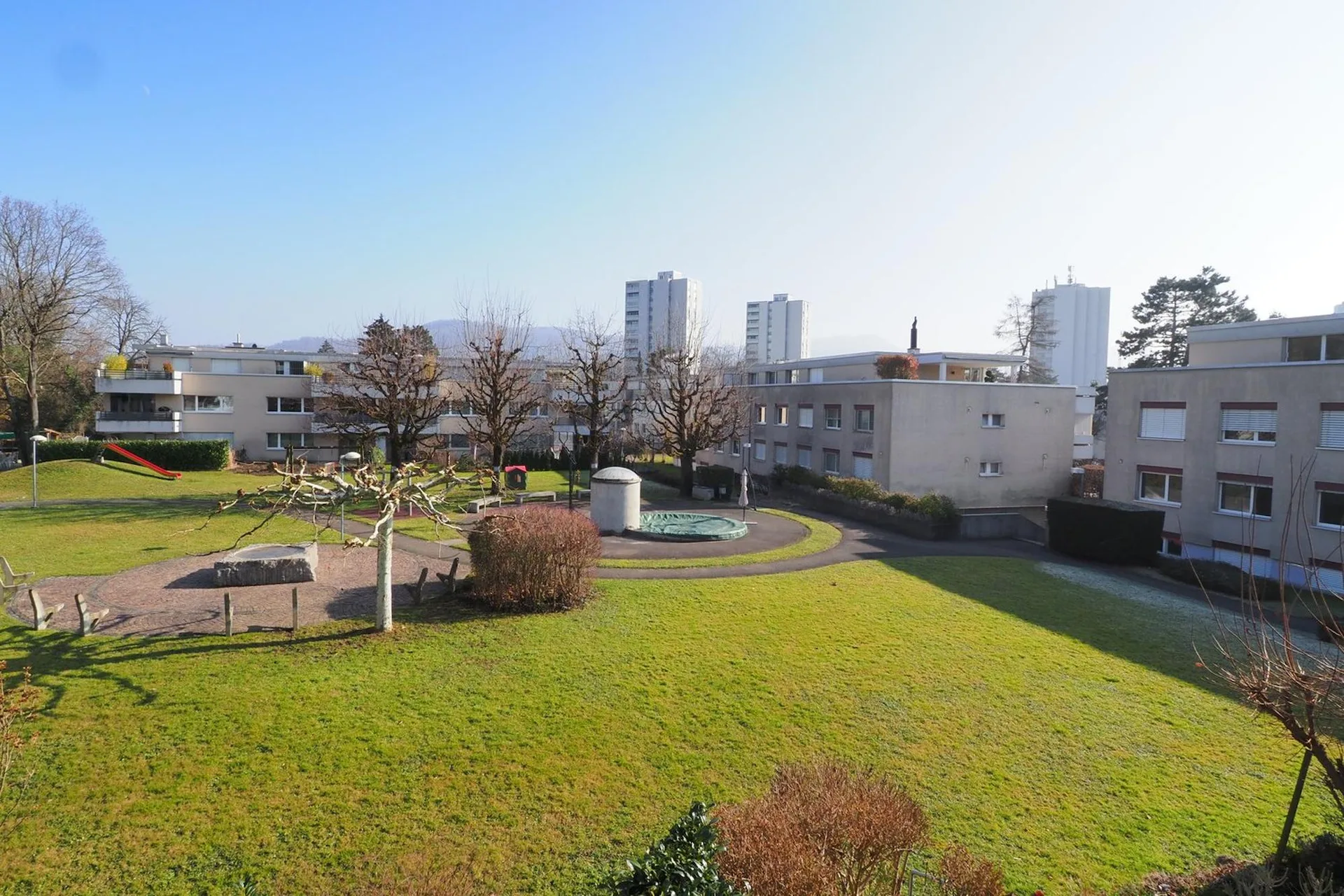 Gemütliche 3.5-Zimmer-Wohnung mit Balkon in Reinach