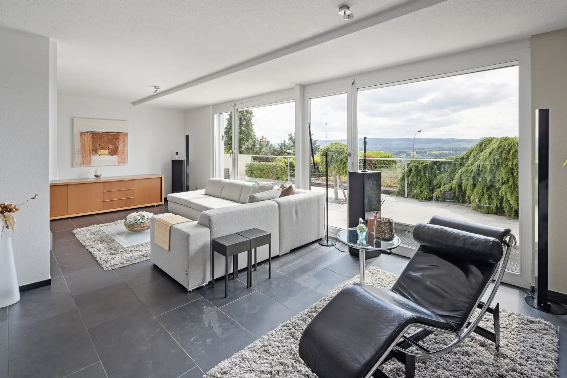 Wohntraum mit unverbaubarer Weitsicht und grosser Terrasse