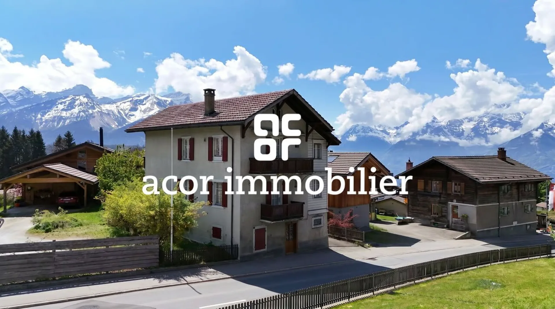 House to renovate with great potential
