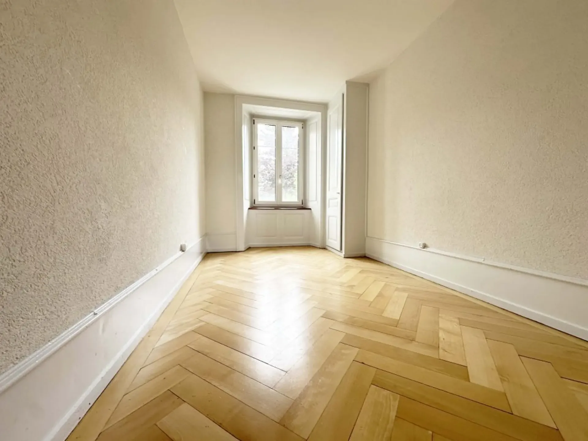 05603 - 5-Zimmer-Wohnung - J.-F.-Houriet 5 - Le Locle